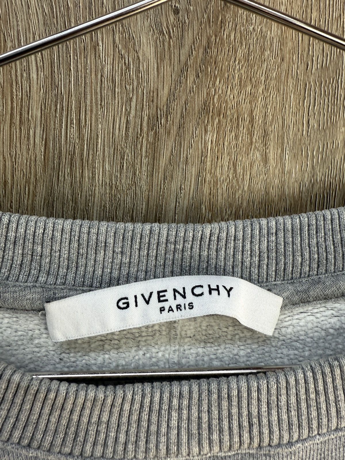 Givenchy Givenchy Grey Crewneck Size US XL / EU 56 / 4 - 4 Thumbnail