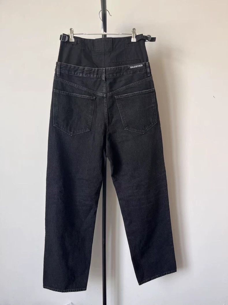 Balenciaga Balenciaga size XS Double waist straight leg casual jeans Size US 26 / EU 42 - 2 Thumbnail