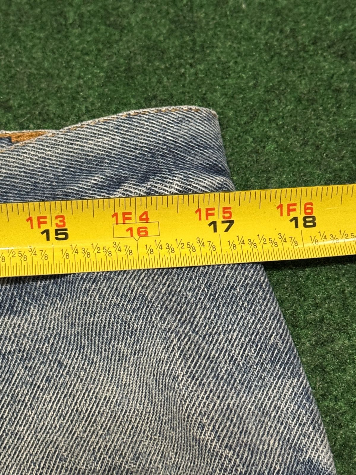 Levi's × Vintage Vtg 90s Levi’s 560 Loose Baggy Grunge Distressed Skater Jean Size US 34 / EU 50 - 6 Thumbnail