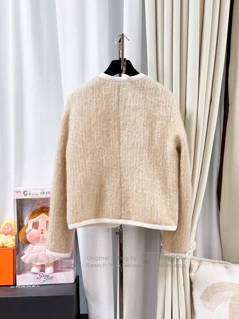 Chanel Chanel Khaki white double-breasted horsehair long-sleeved Size XS / US 0-2 / IT 36-38 - 3 Thumbnail