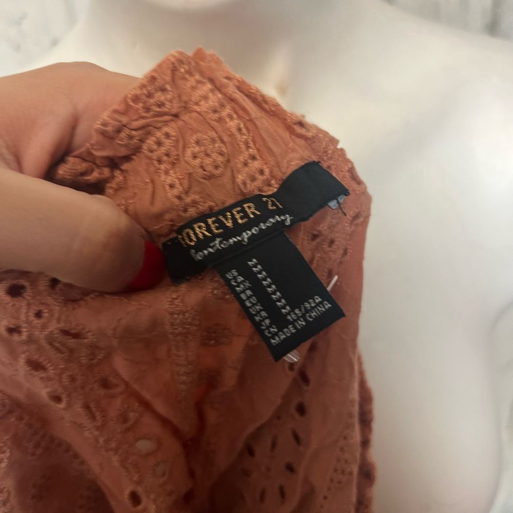 Forever 21 Forever 21 Rust Eyelet Off Shoulder Blouse Women’s M Boho Pe Size M / US 6-8 / IT 42-44 - 3 Thumbnail