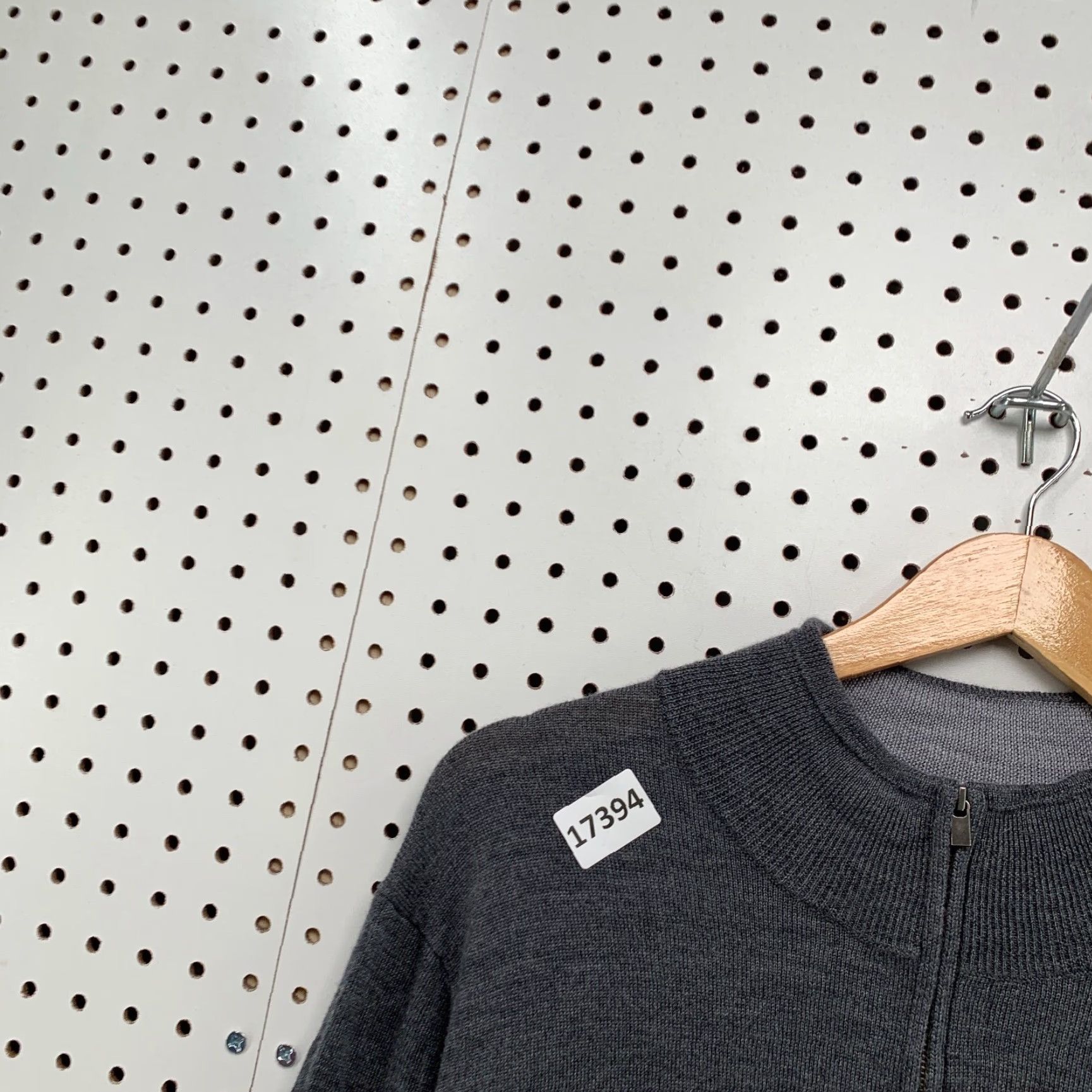 Nordstrom VINTAGE Nordstrom 100% Wool Sweater 1/4 Zip Pullover Mens XL Gray Lightweight Wool Dress Knit Pullover Mens XL Gray Size US XL / EU 56 / 4 - 7 Thumbnail