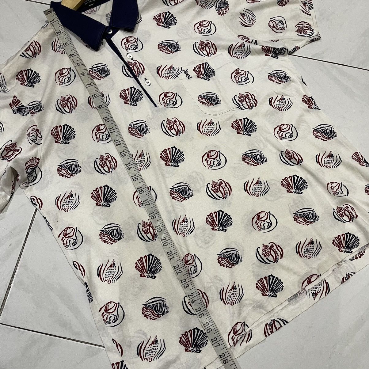 Yves Saint Laurent Thrashed faded Vintage Yves Saint Laurent poloshirt Size US L / EU 52-54 / 3 - 10 Thumbnail