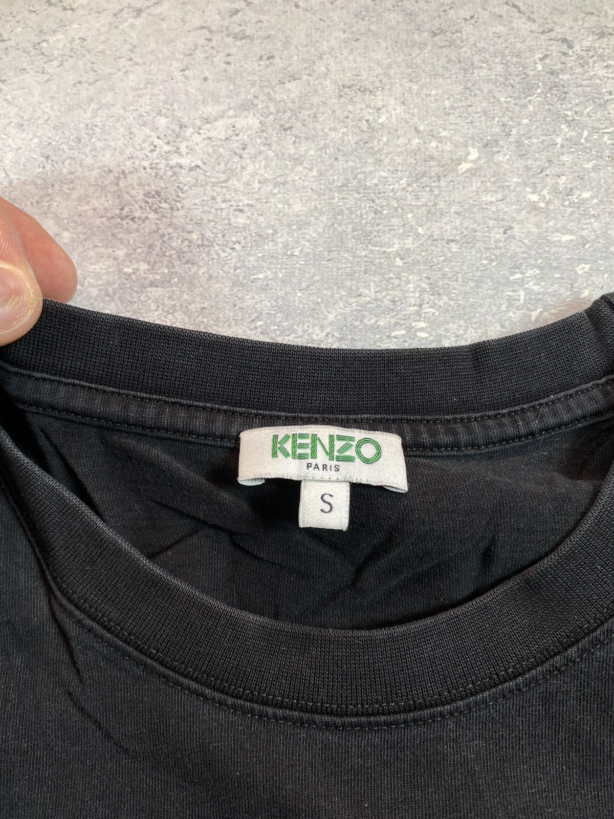 Kenzo Kenzo Men’s Black T-shirt With Big Centre Logo Size Small Size US S / EU 44-46 / 1 - 7 Thumbnail
