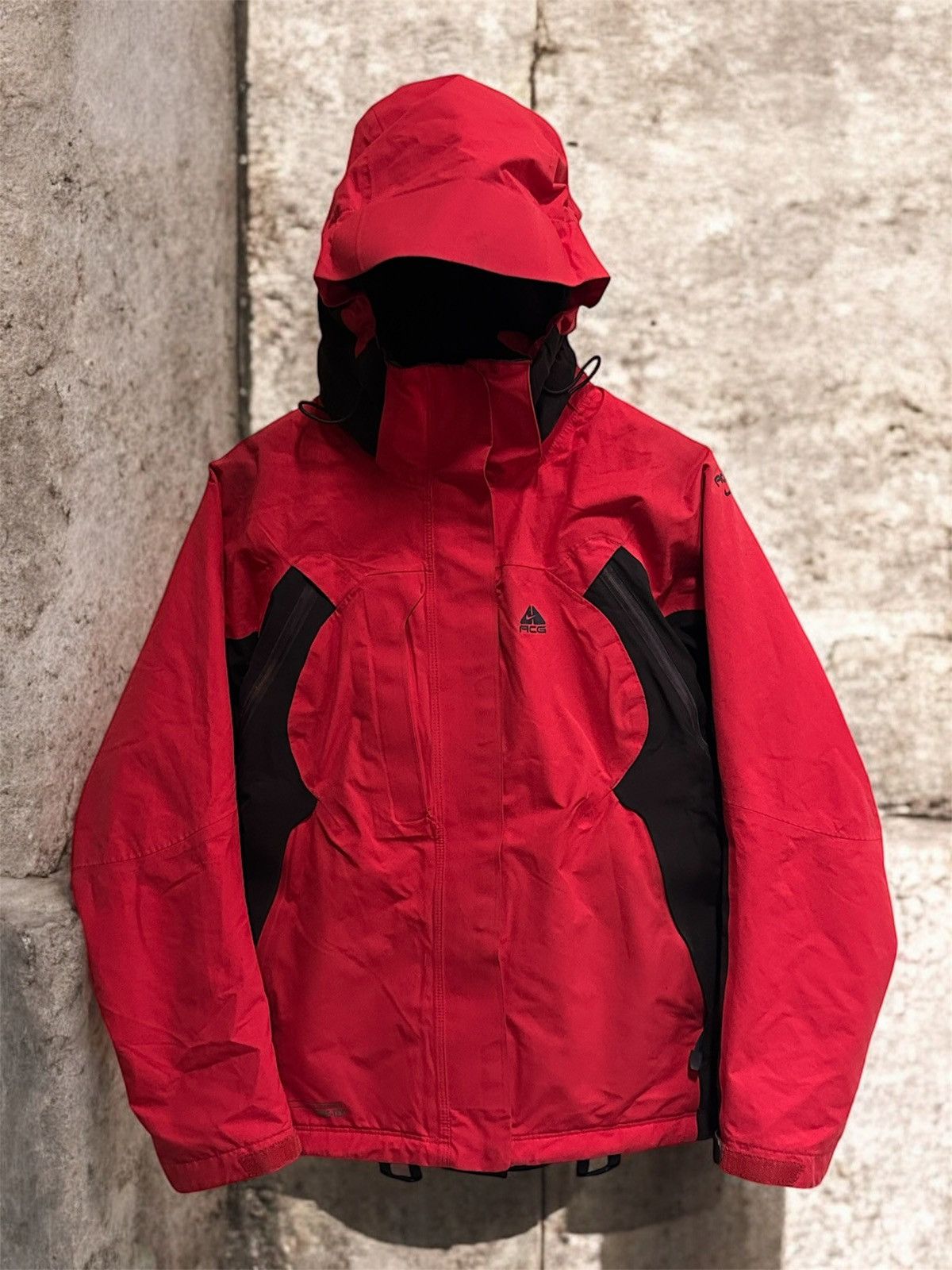 Nike ACG Nike ACG Gore-Tex Women's Waterproof Ski Jacket Red Size S Size S / US 4 / IT 40 - 1 Thumbnail