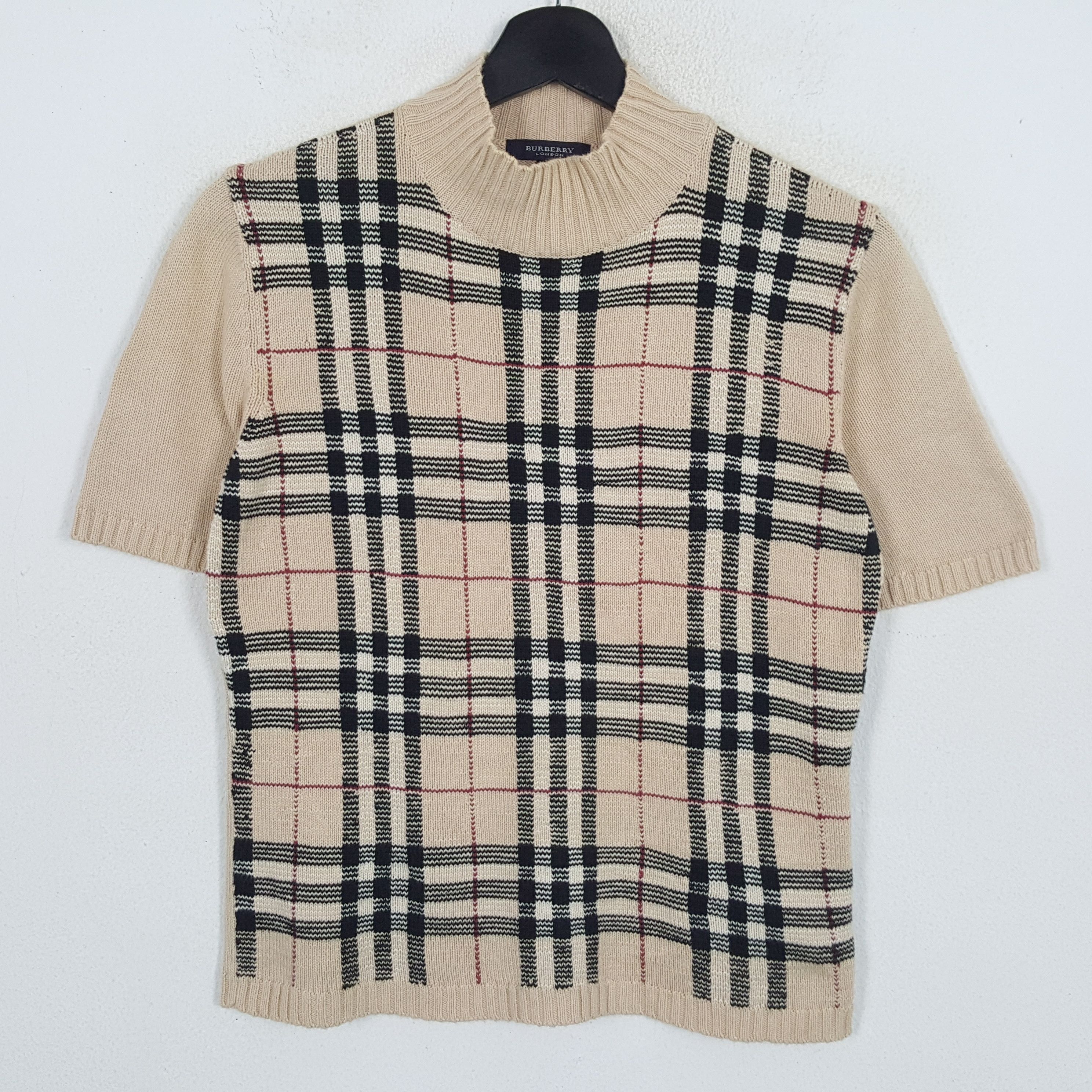 Burberry × Vintage BURBERRY LONDON Winter Style Nova Check Design Tshirt Size S / US 4 / IT 40 - 1 Thumbnail