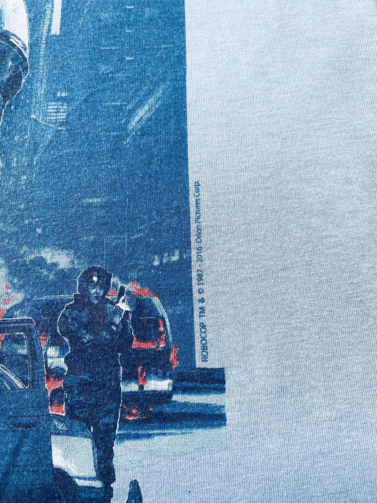 Vintage Vintage Robocop Movie Rare Tees Size US M / EU 48-50 / 2 - 4 Thumbnail