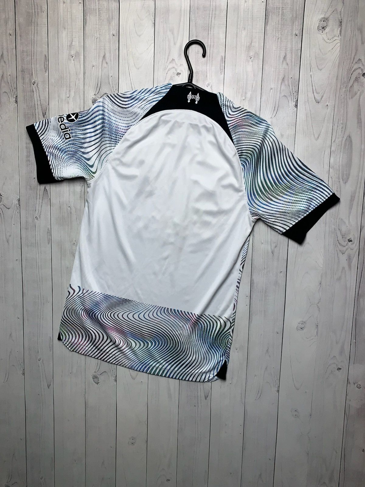 Nike Nike Liverpool soccer jersey size S away rare Size US S / EU 44-46 / 1 - 6 Thumbnail