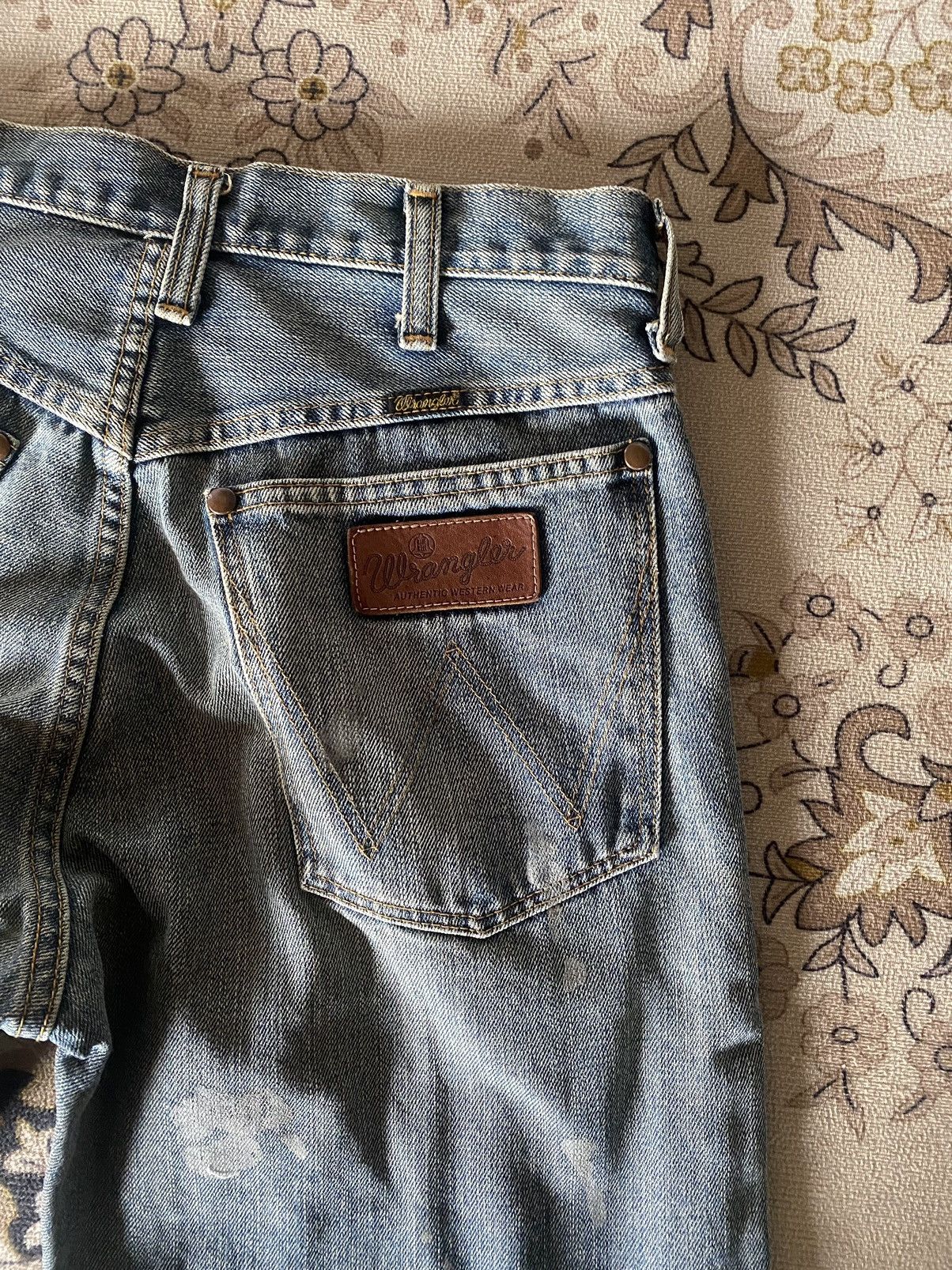 Vintage Vintage Wrangler Distressed Paint Style Denim Size US 29 - 7 Thumbnail