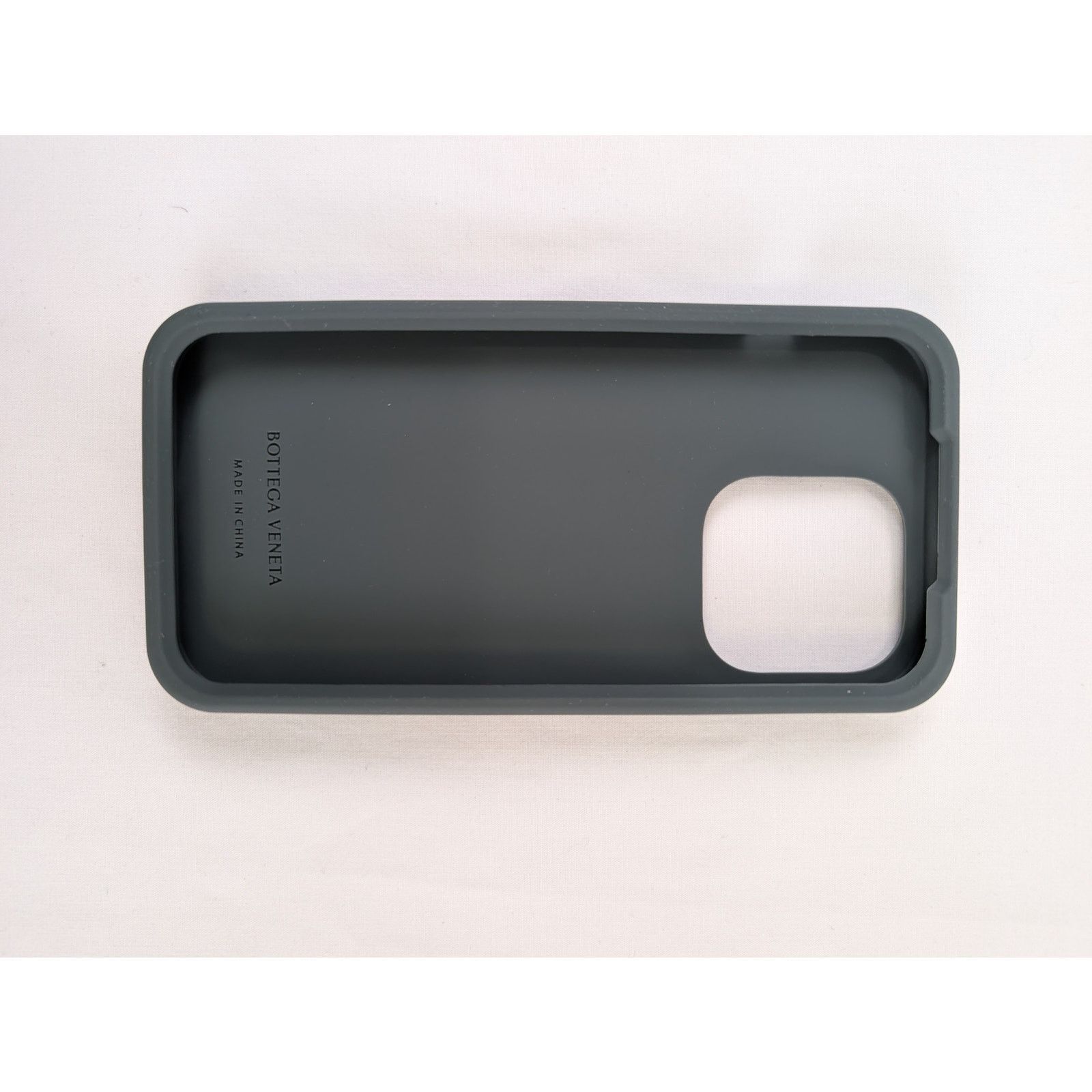 Bottega Veneta o1rshd1 Size: OS / i Phone iPhone 14 pro Cover Case in Slate Size ONE SIZE - 4 Thumbnail