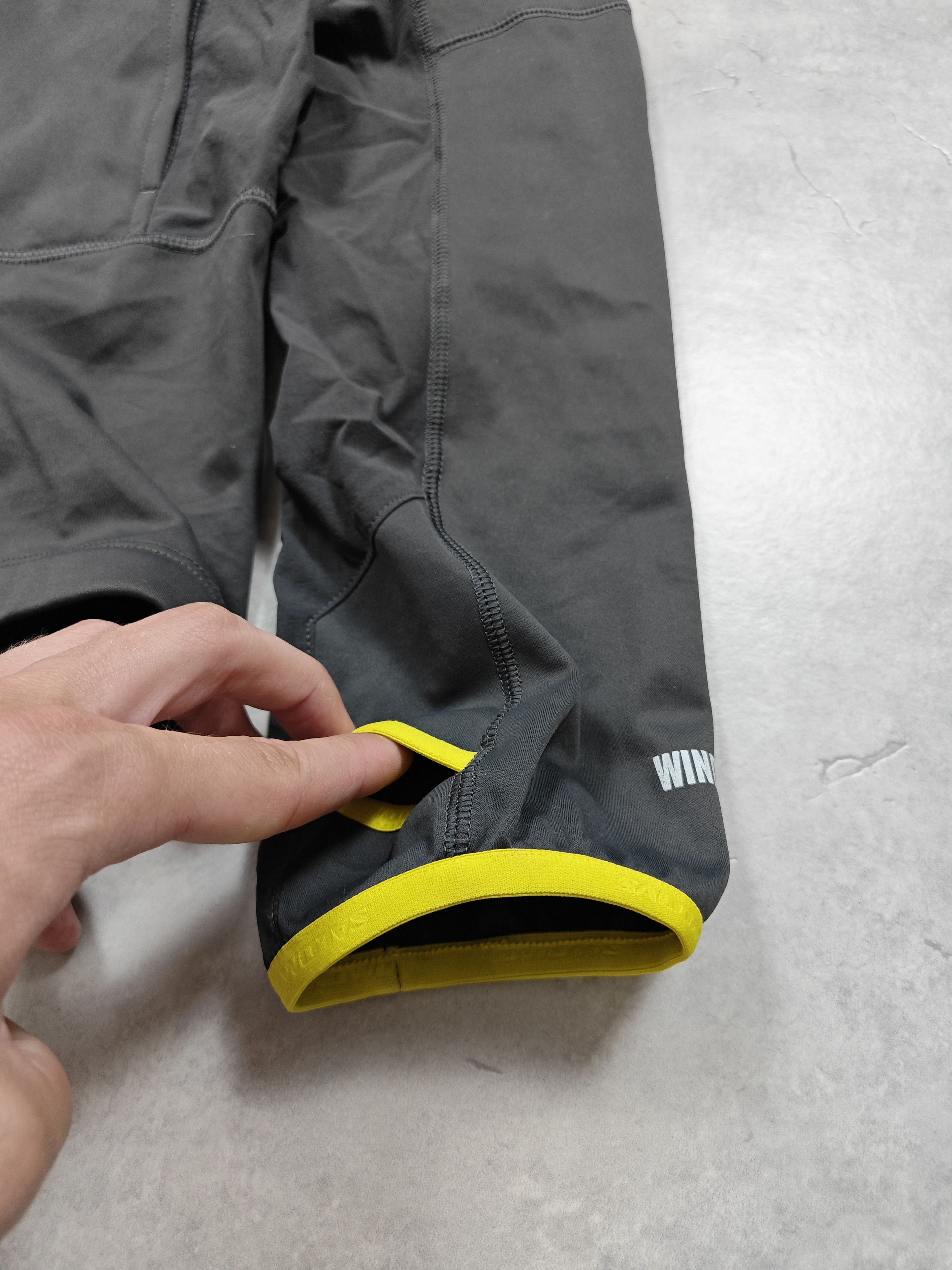 Salomon Salomon Rain Jacket Size M / US 6-8 / IT 42-44 - 3 Thumbnail