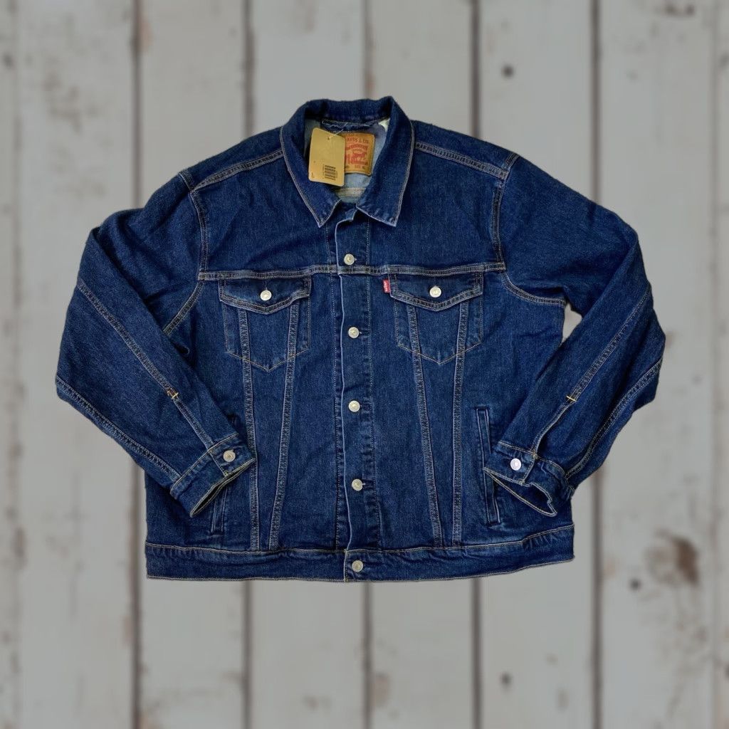 Levi's Levis Trucker Jacket Denim Blue XL Mens Button Down Standard Fit NWT Size US XL / EU 56 / 4 - 1 Thumbnail