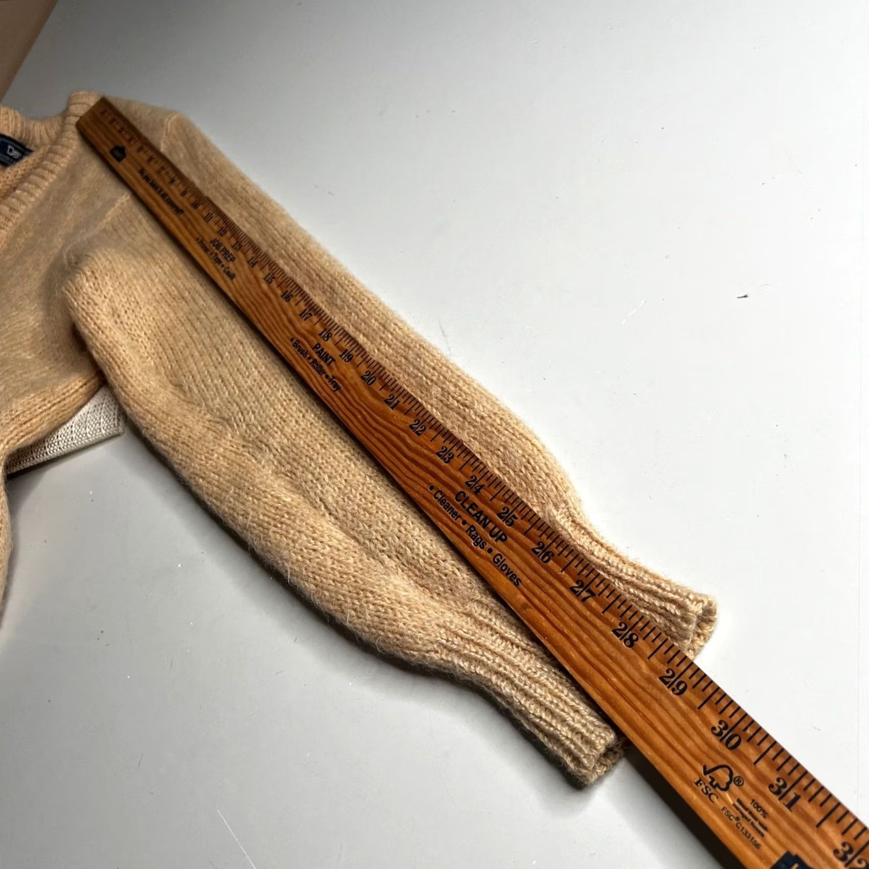Vintage VINTAGE Damon Mohair Blend V-Neck Sweater Mens Large Camel Tan Beige 1970s Made in USA Size US L / EU 52-54 / 3 - 2 Thumbnail