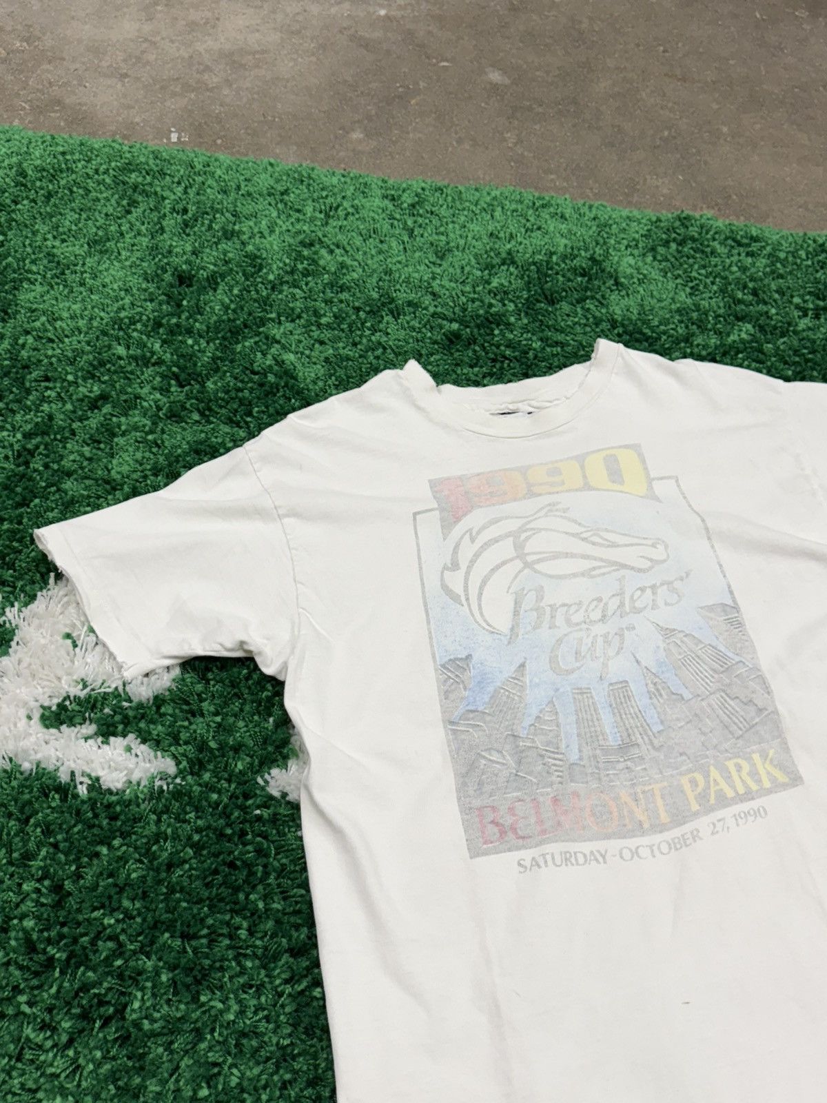 Vintage DESTROYED Horse Racing Belmont Park Breeders Cup 1990 Tee Size US L / EU 52-54 / 3 - 2 Thumbnail