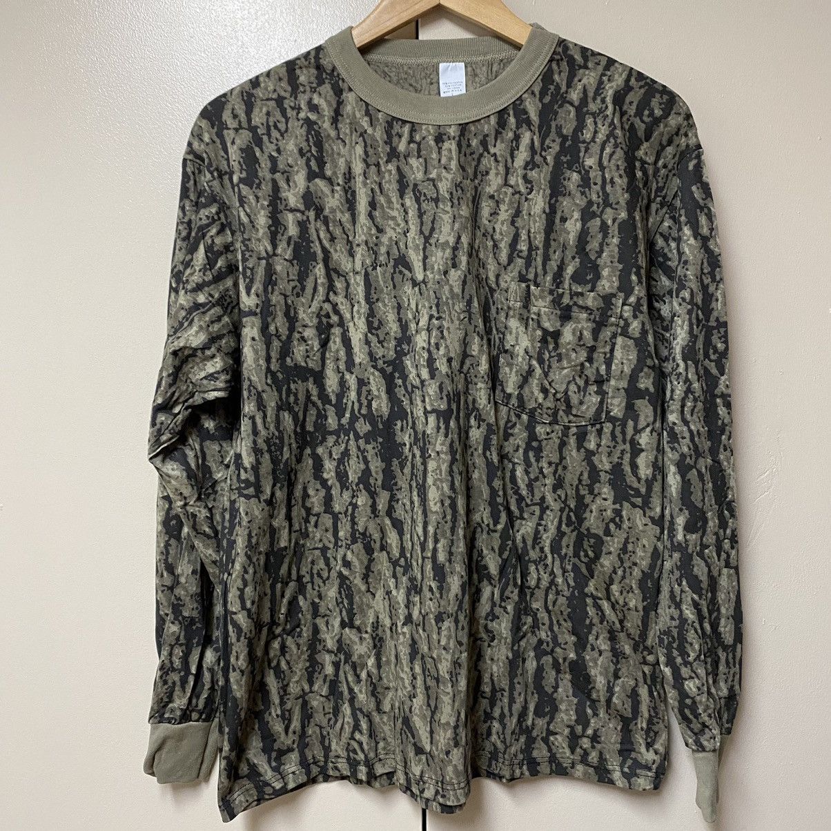 Vintage Vintage Made In USA Camouflage Shirt 80’s Large Camo Size US L / EU 52-54 / 3 - 1 Thumbnail