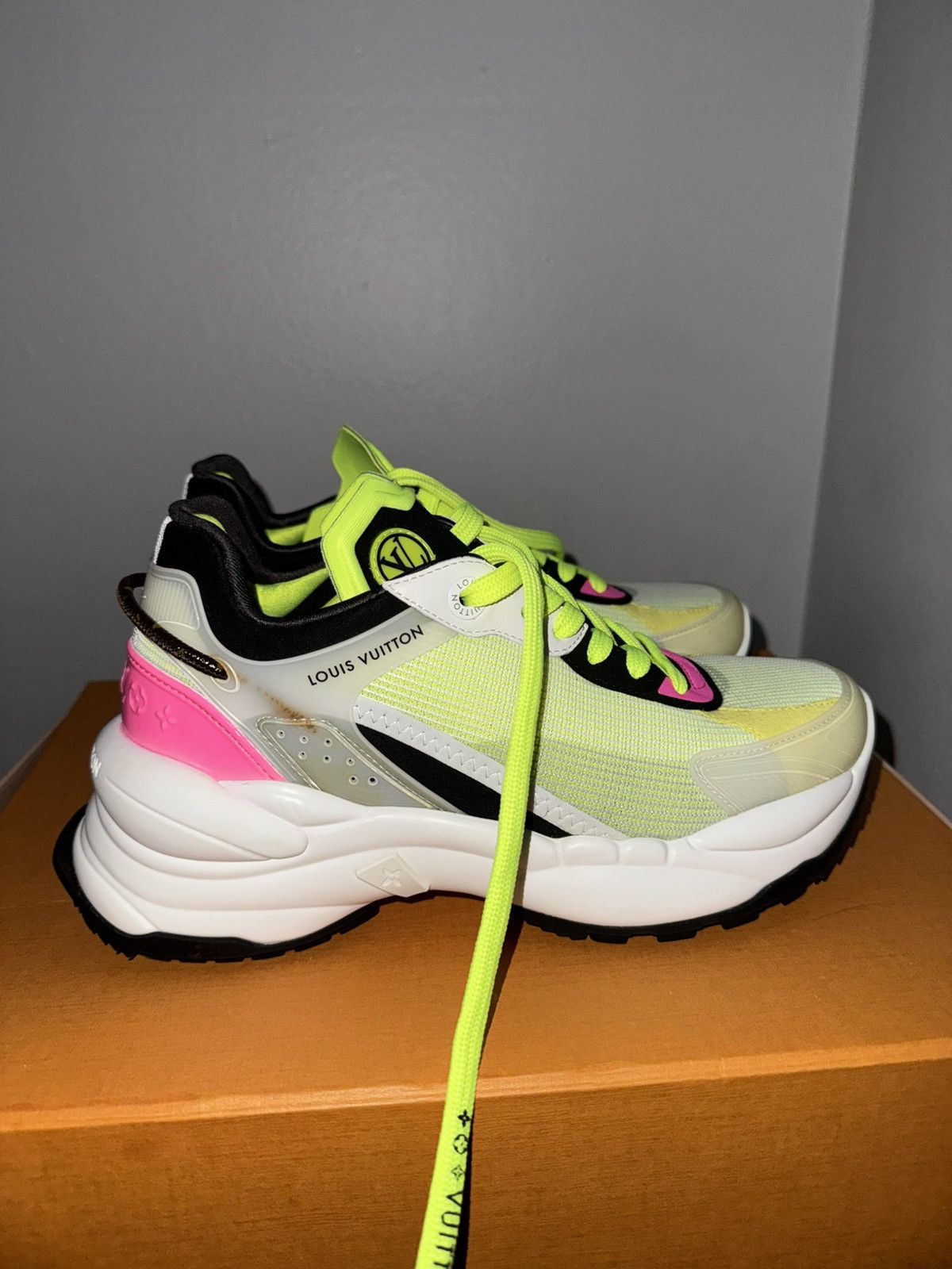 Louis Vuitton loui vuitton run 55 white neon Size US 6 / IT 36 - 1 Thumbnail
