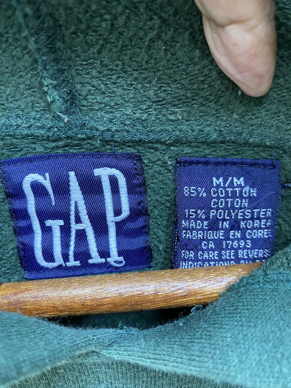 Gap Vntage Gap Hoodie Embroidery Sun Faded Pullover Size Medium Size US M / EU 48-50 / 2 - 9 Thumbnail