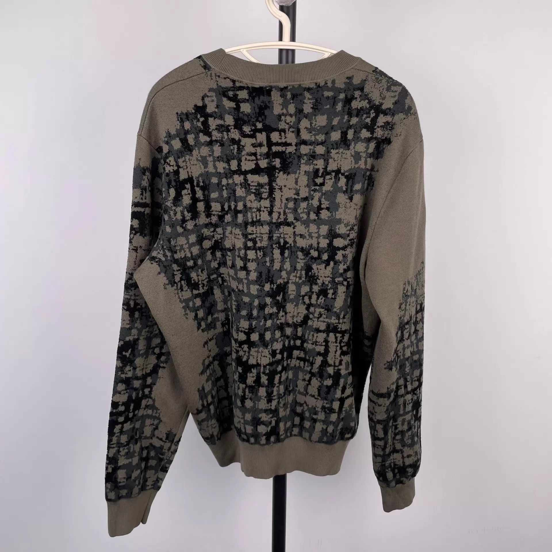 Hermes Hermès Cashmere Sweatshirt 260506VRS2Z19 Size US L / EU 52-54 / 3 - 2 Thumbnail