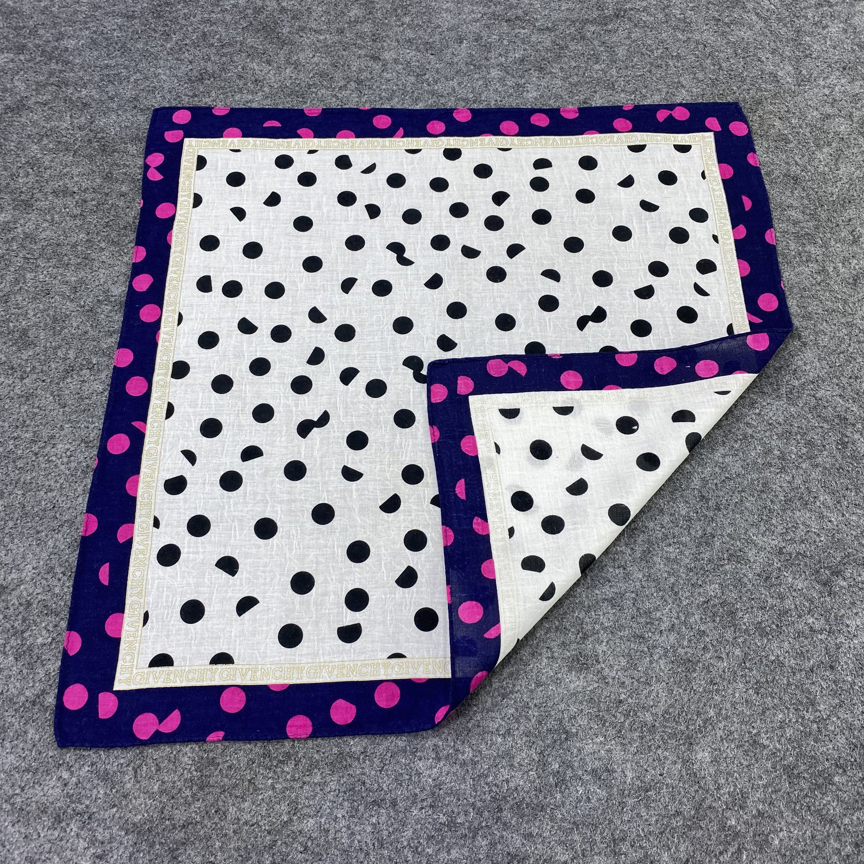 Givenchy Givenchy Handkerchief / Bandana / Neckerchief-B2091 Size ONE SIZE - 5 Thumbnail