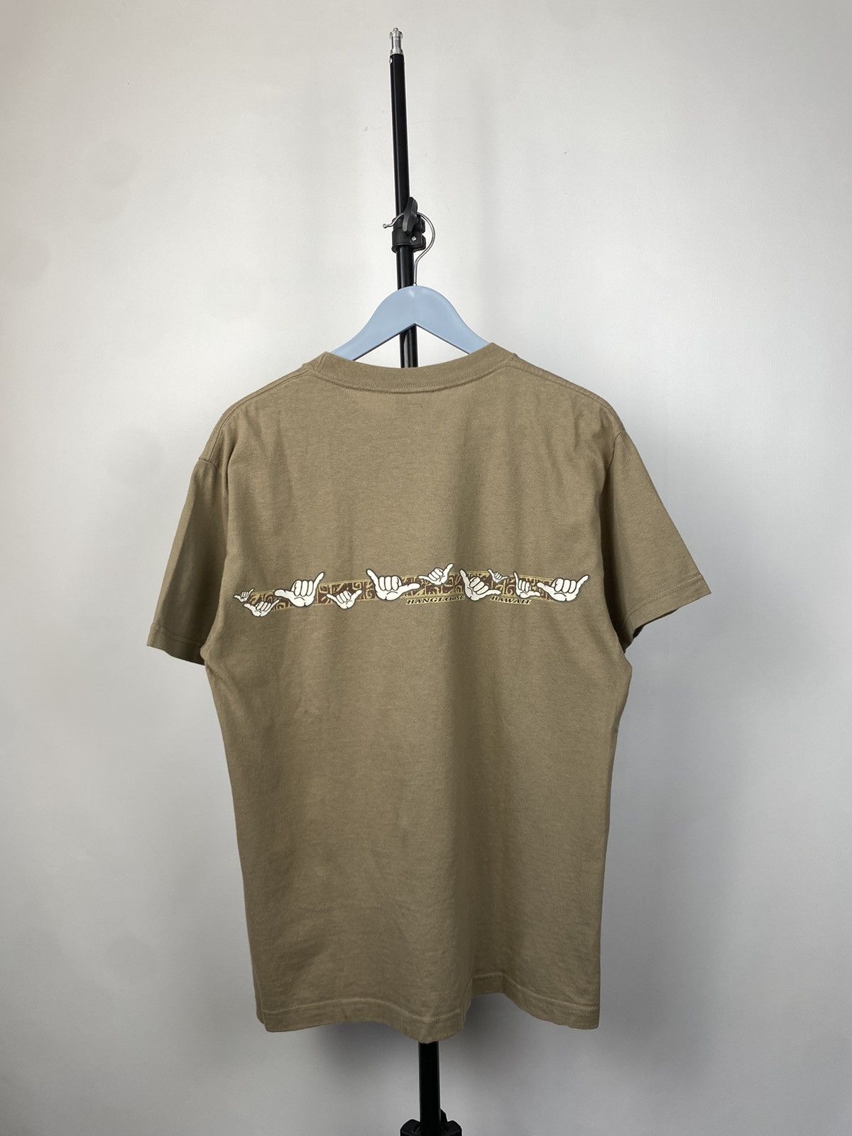 Vintage Vintage 90s Guanche Art Hawaii T Shirt Surf Style Quiksilver Size US M / EU 48-50 / 2 - 6 Thumbnail