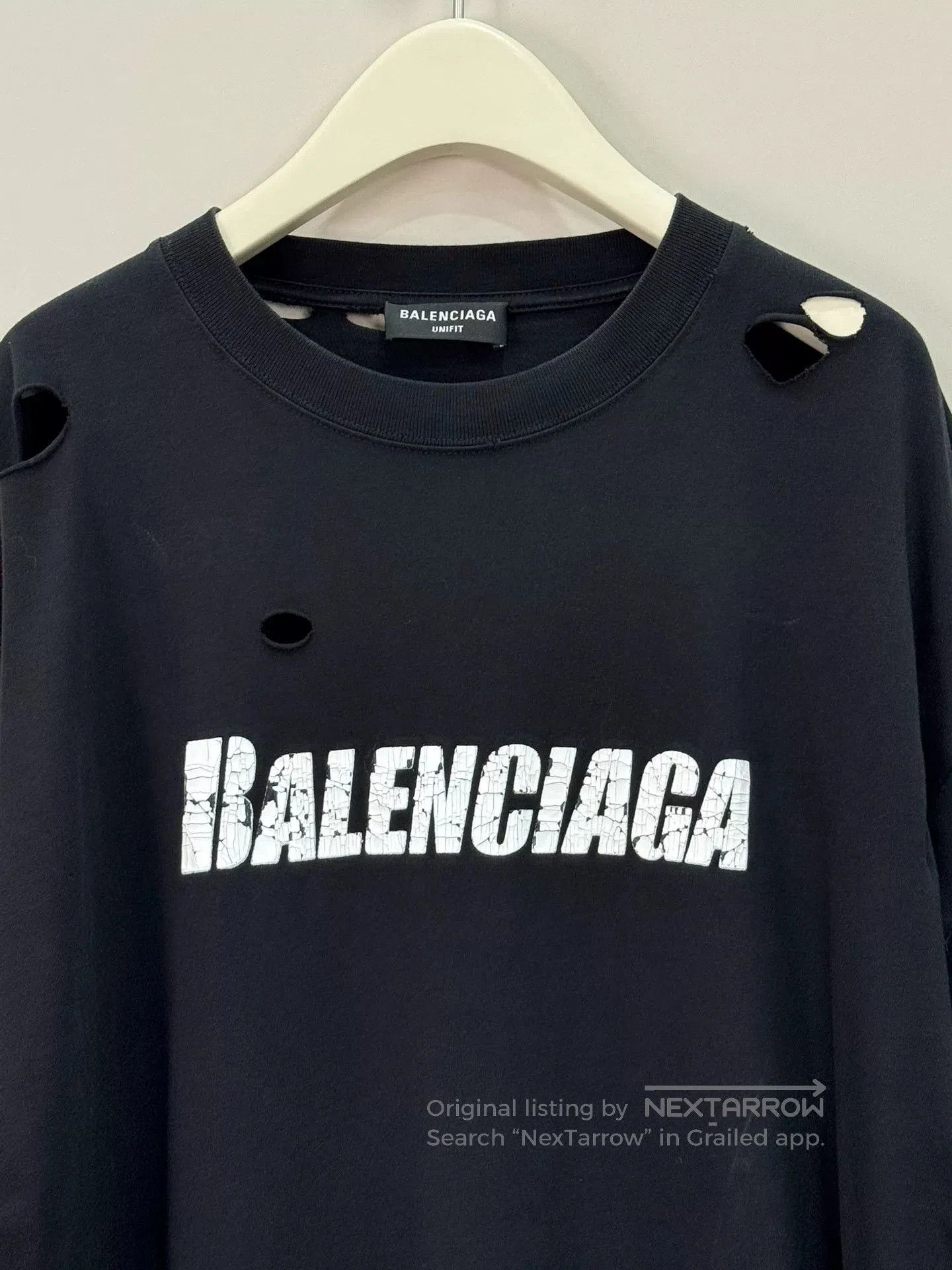 Balenciaga Balenciaga Distressed Print Short Sleeve T-shirt. Size US S / EU 44-46 / 1 - 3 Thumbnail