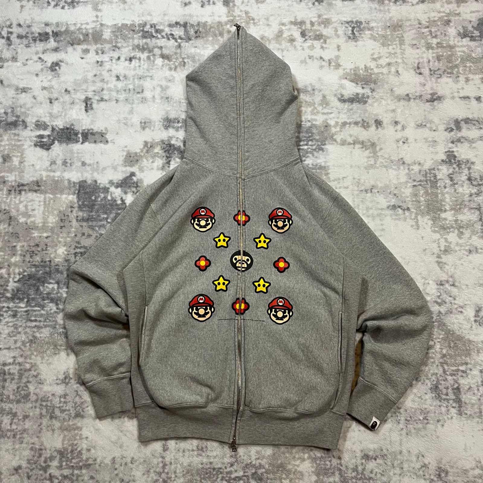 Bape × Nintendo Authentic 2008 Bape x Nintendo Baby Milo Mario Zip ...