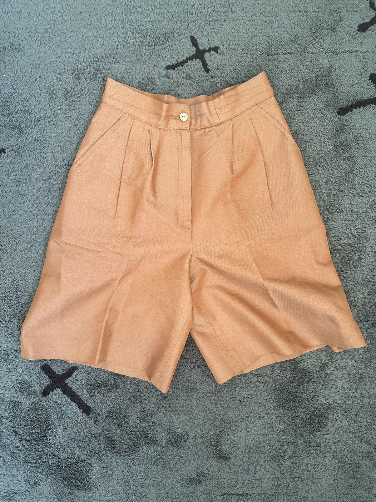 Fendi Archive Fendi Spring 1999 SS99 Silk Shorts Size 28" / US 6 / IT 42 - 1 Thumbnail