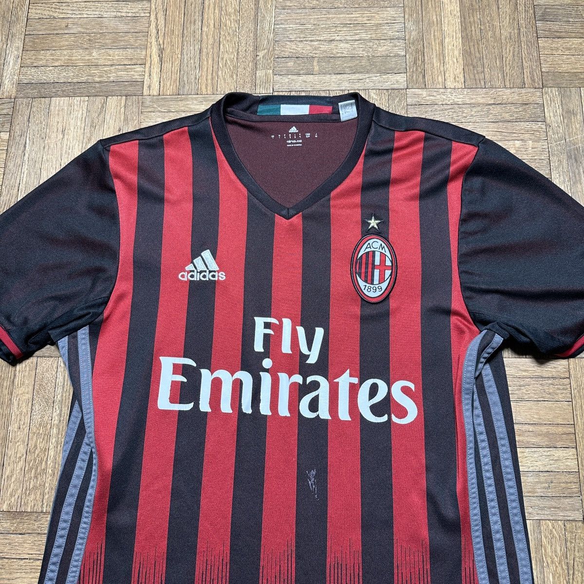 Adidas AC Milan jersey Size US S / EU 44-46 / 1 - 3 Thumbnail