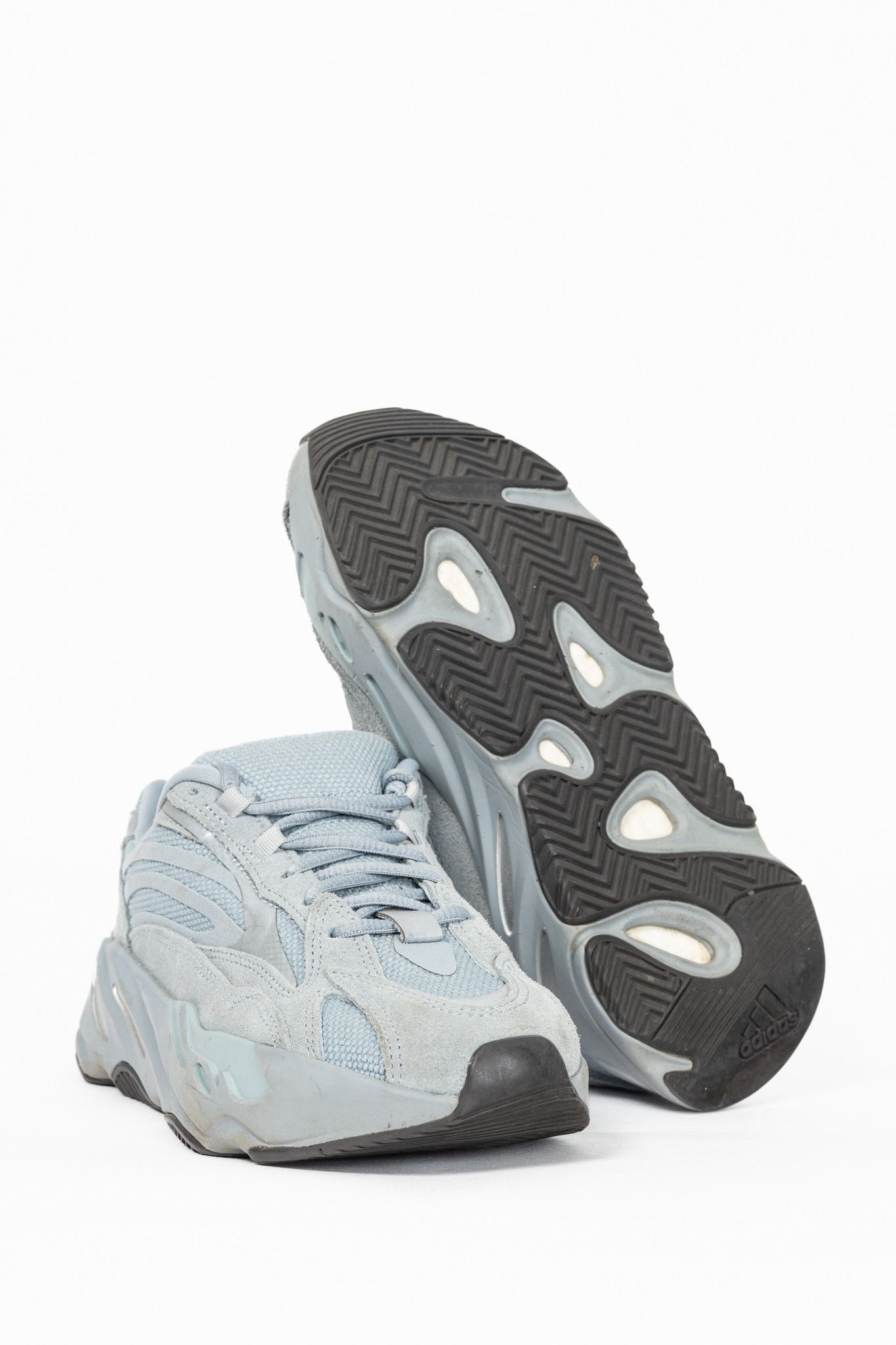 Yeezy Adidas Yeezy Boost 700 V2 Suede & Canvas Sneakers Size US 5 / IT 35 - 4 Thumbnail