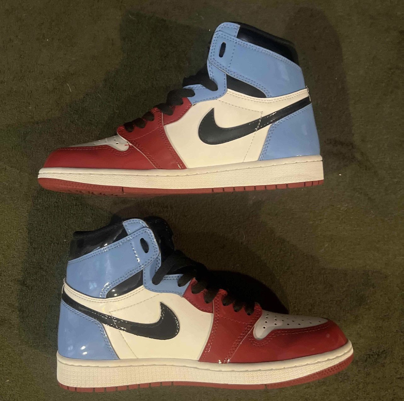 Jordan Brand Jordan 1 Retro High OG ‘Fearless’ Size 8.5 Worn Once No Box Size US 8.5 / EU 41-42 - 2 Thumbnail