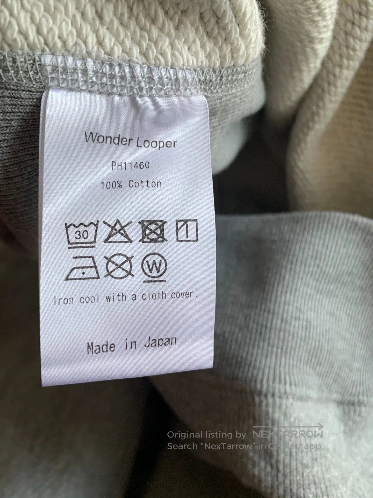Wonderlooper Gray Hoodie with Drawstring and Front Pocket. Size US XXL / EU 58 / 5 - 7 Thumbnail