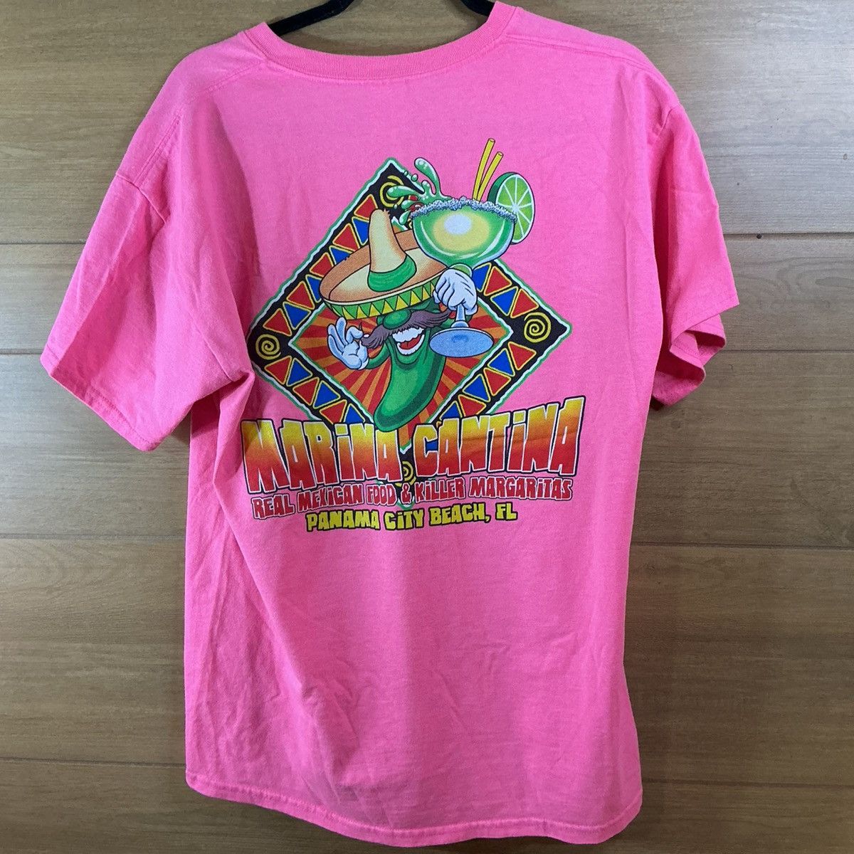 Gildan Marina Cantina Graphic Tee Pink Margarita Shirt PCB Men’s L Size US L / EU 52-54 / 3 - 1 Thumbnail