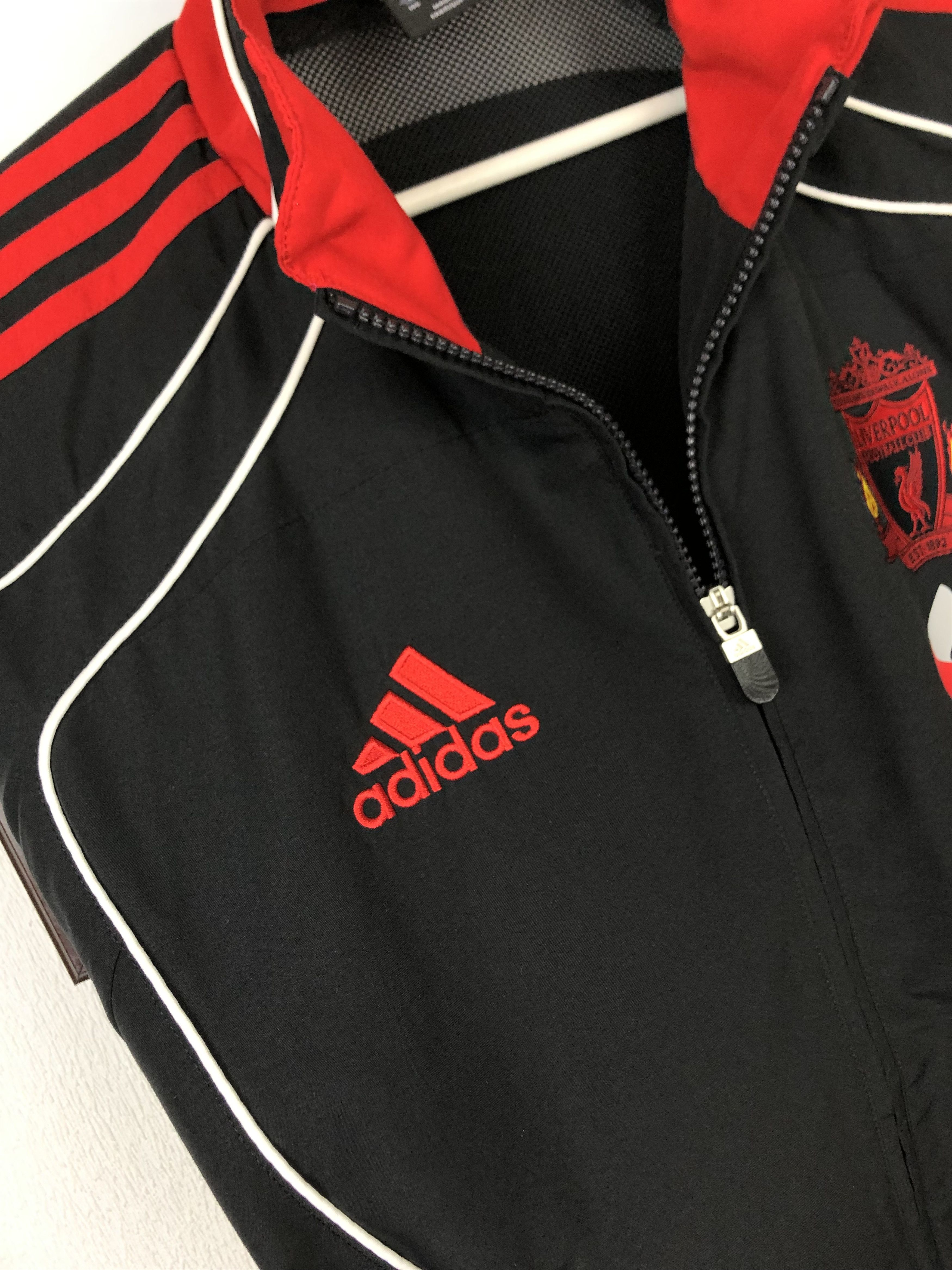 Adidas Vintage Adidas Liverpool Football Jacket Soccer Track Top Size US L / EU 52-54 / 3 - 4 Thumbnail