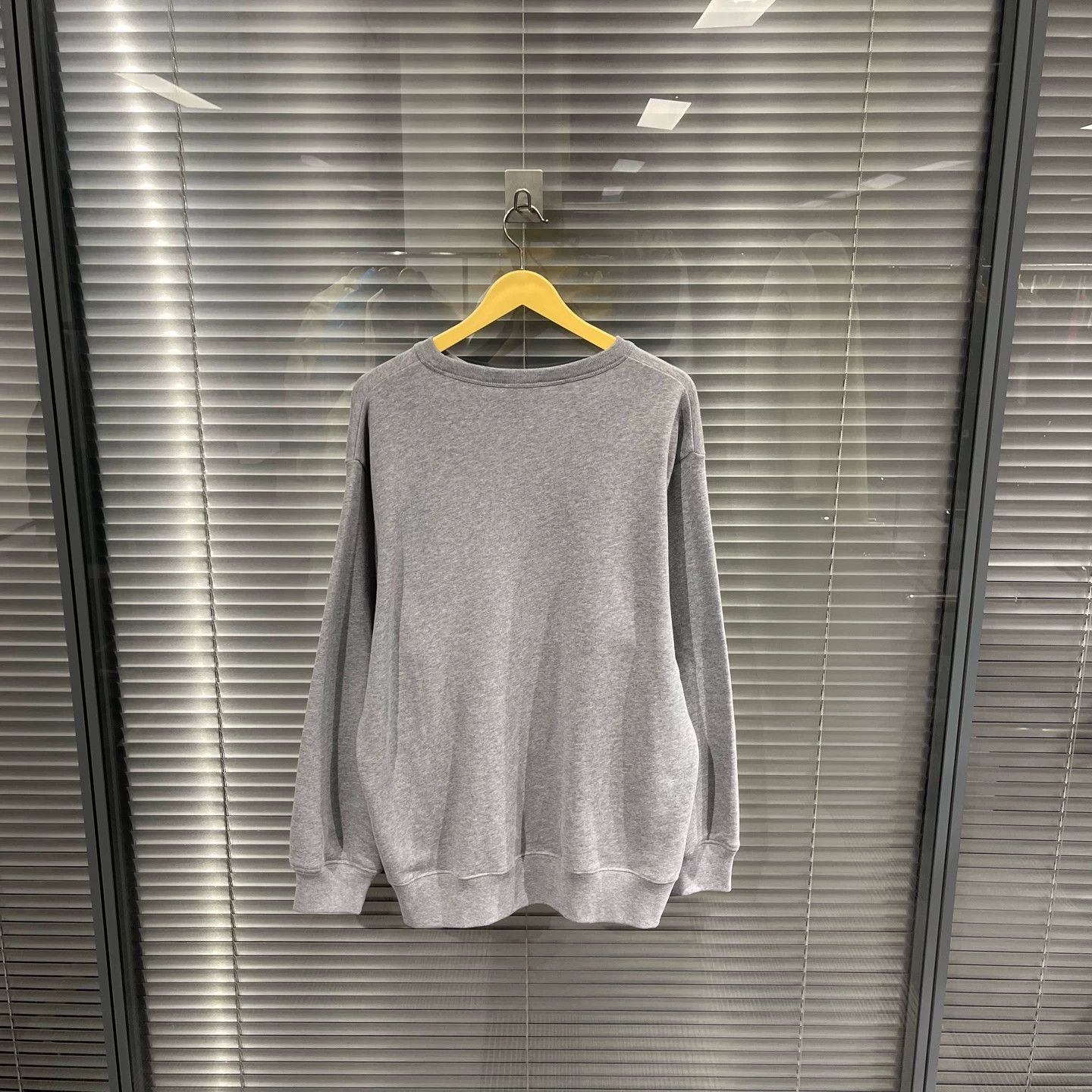 Dior Dior 25ss Small Logo Sweatshirt M Mint Size US M / EU 48-50 / 2 - 2 Thumbnail