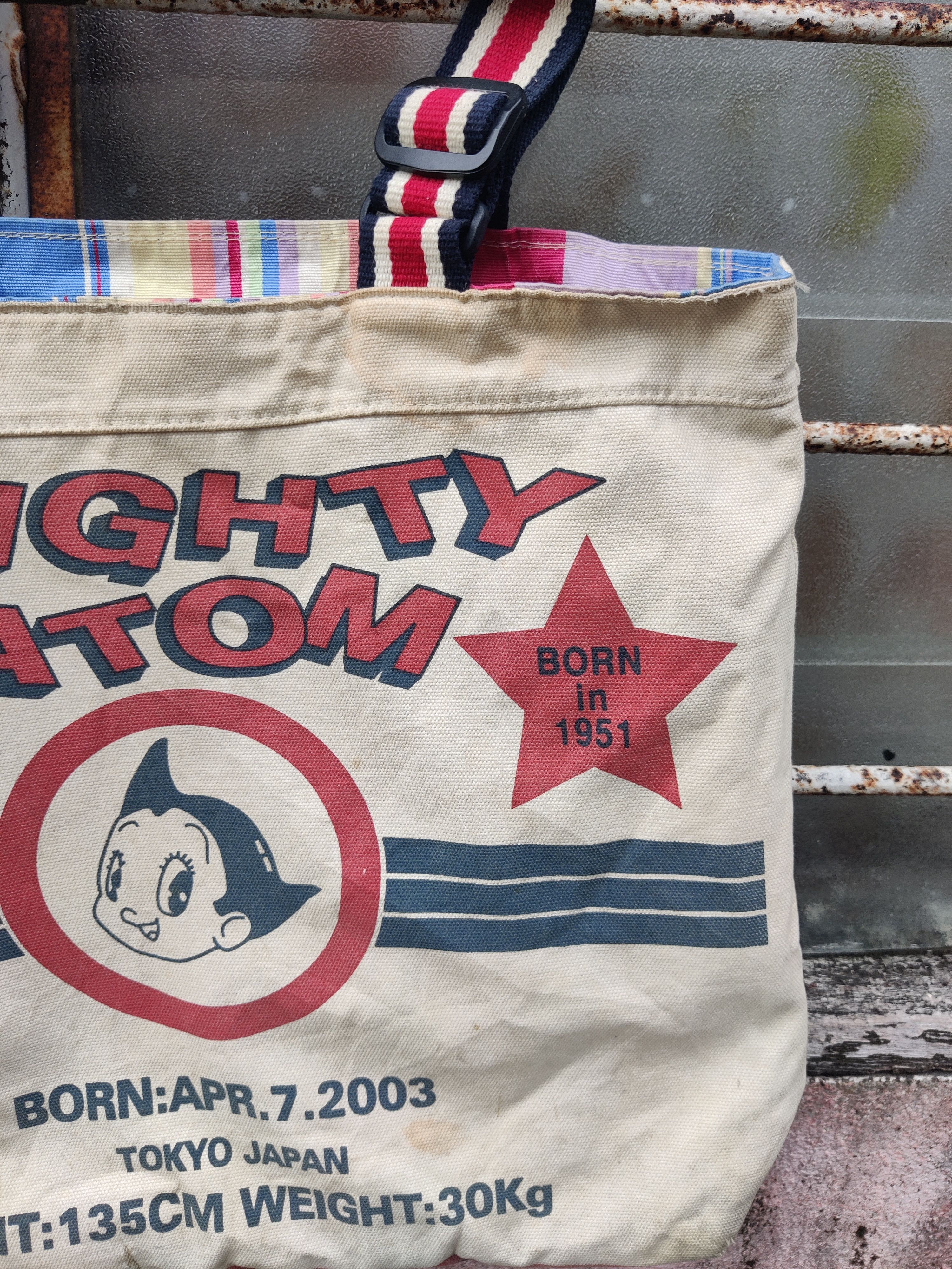 Japanese Brand Vintage Stain Distressed Mighty Atom Tezuka Anime Tote Bag Size ONE SIZE - 2 Thumbnail