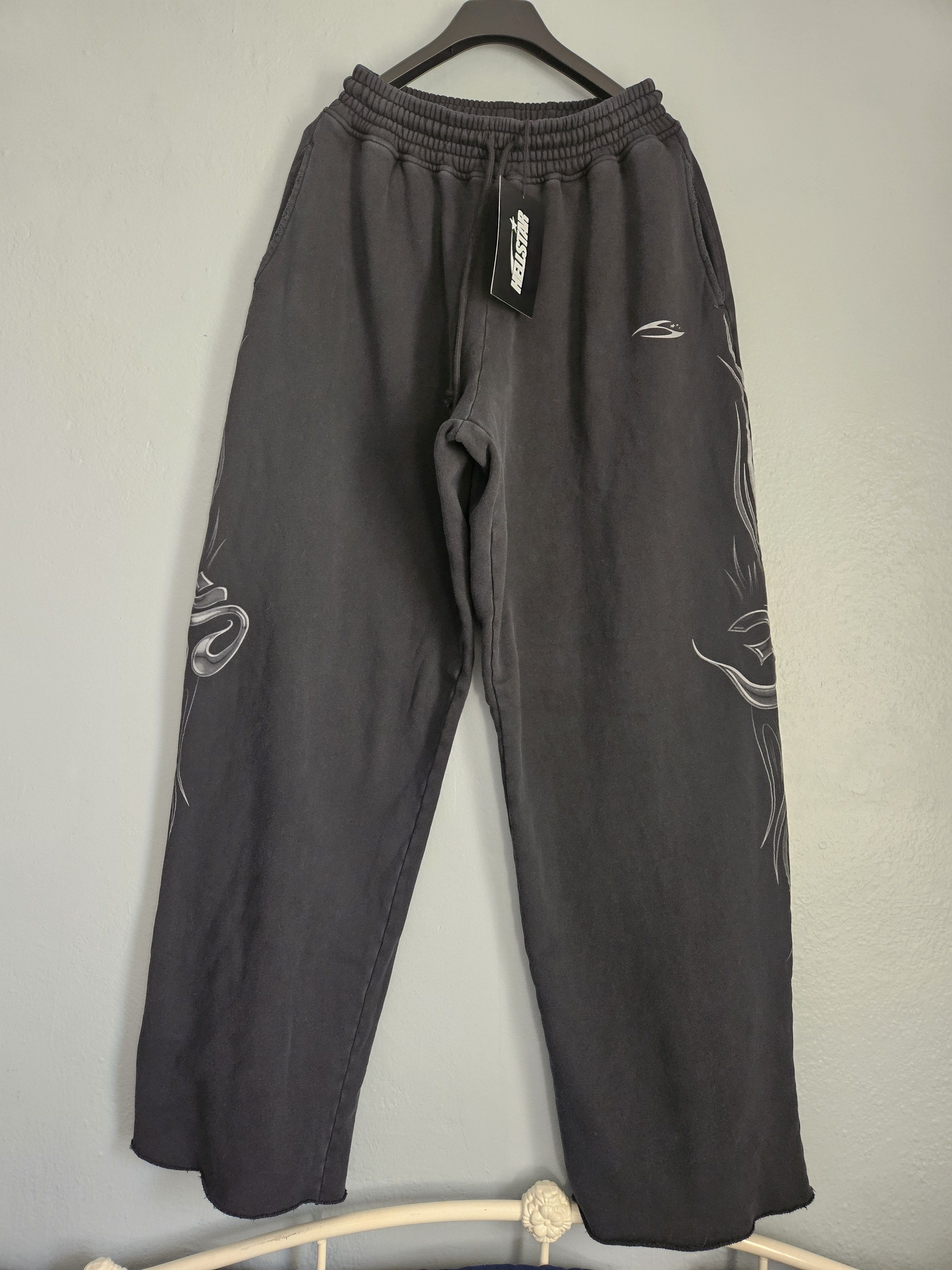 Complex × HELLSTAR ComplexCon x Hellstar Dark Ohm Oversized Black Sweatpants Size US 34 / EU 50 - 1 Thumbnail