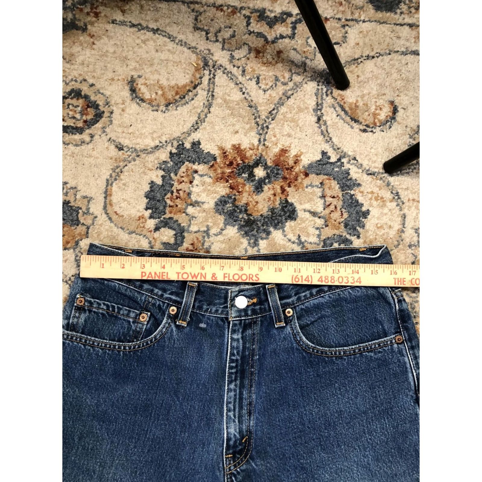 Levi's VINTAGE Levi's 550 Jeans Mens 34x30 Blue Relaxed Fit Made USA Denim 90s Size US 34 / EU 50 - 7 Thumbnail