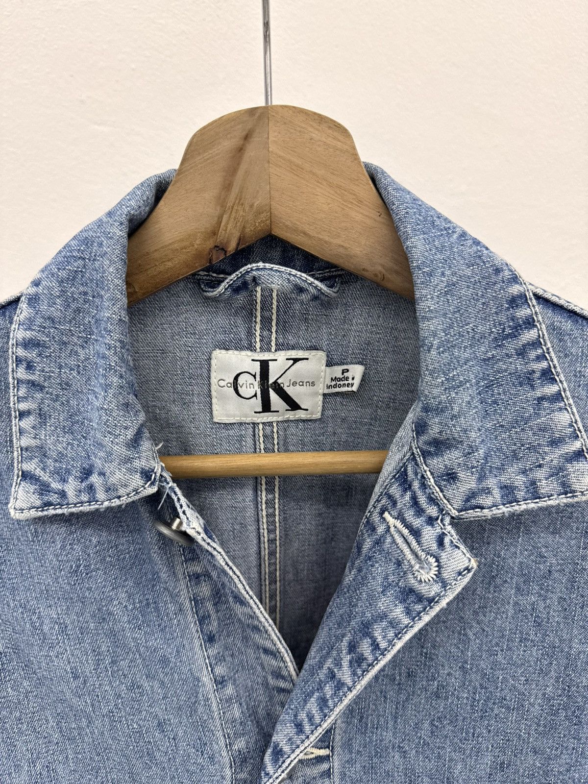 Calvin Klein 1990s Calvin Klein Chore Denim Jacket Retro/Classic Style Size US L / EU 52-54 / 3 - 2 Thumbnail