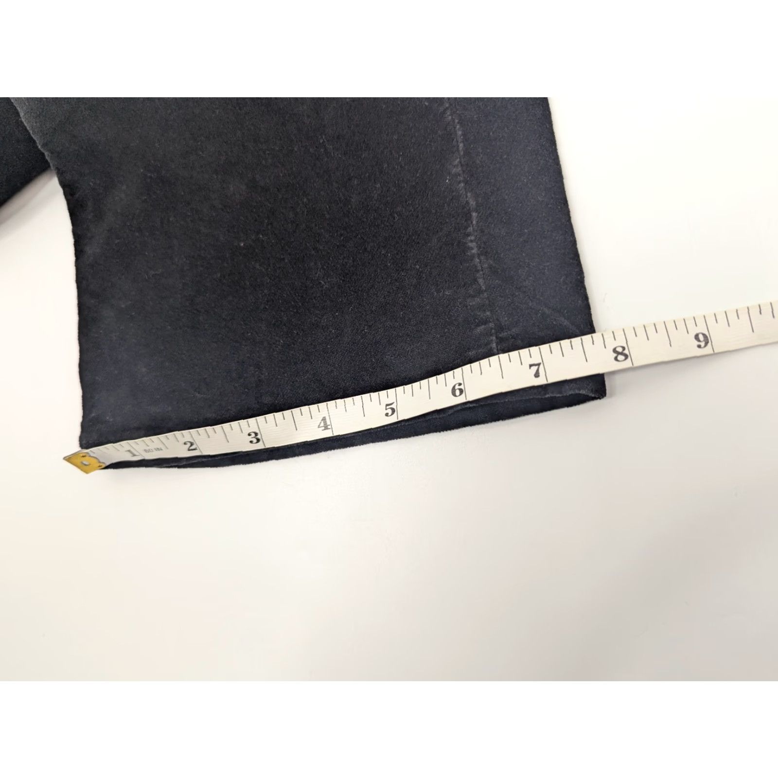 Allsaints VINTAGE AllSaints Jeans 25 Black Velvet Cropped 90s Y2K 2000s Womens Premium Fit Regular Cropped Velvet Jeans Size 42" / US 20 - 7 Thumbnail