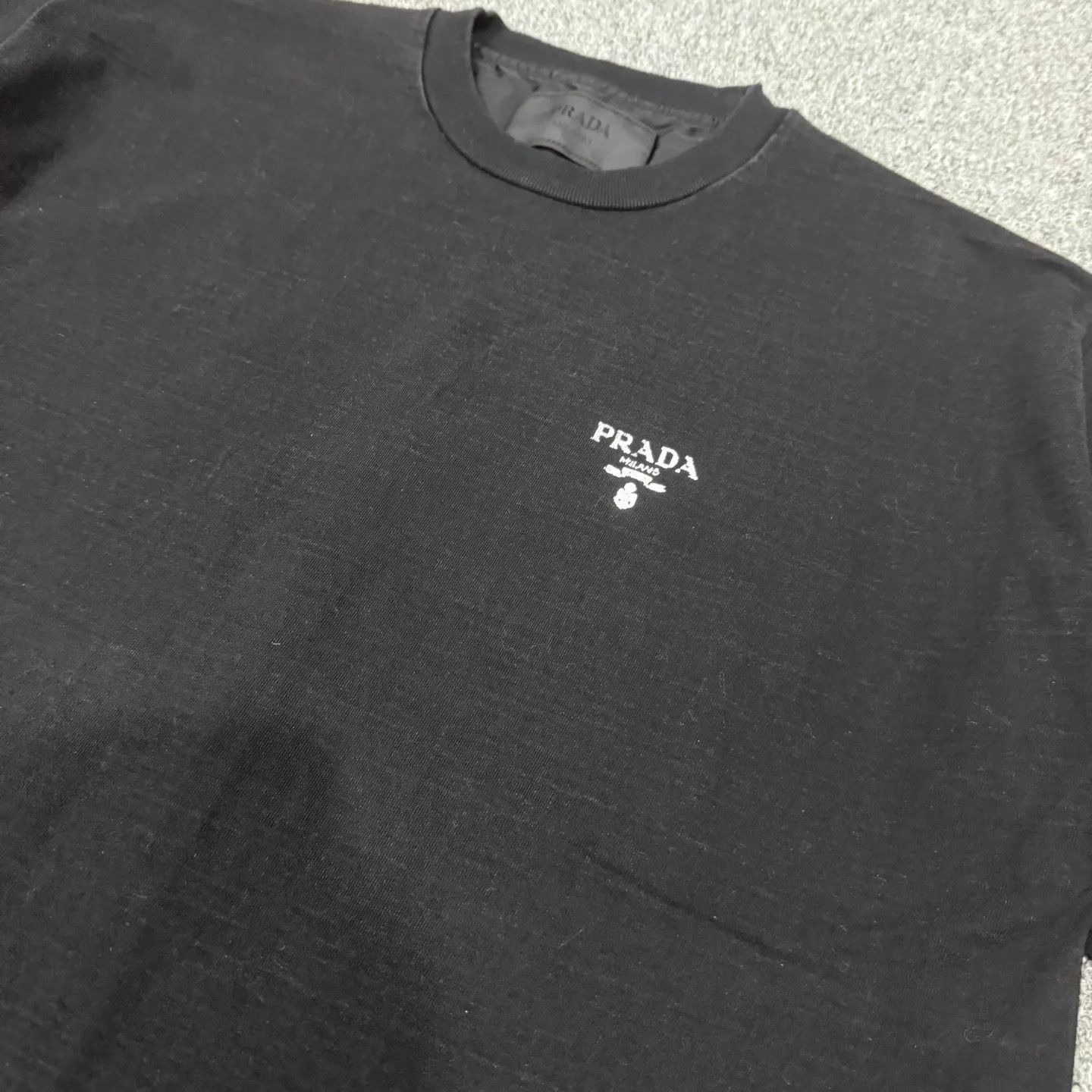 Prada Prada black crew nylon short sleeve S 95 new Size US S / EU 44-46 / 1 - 3 Thumbnail
