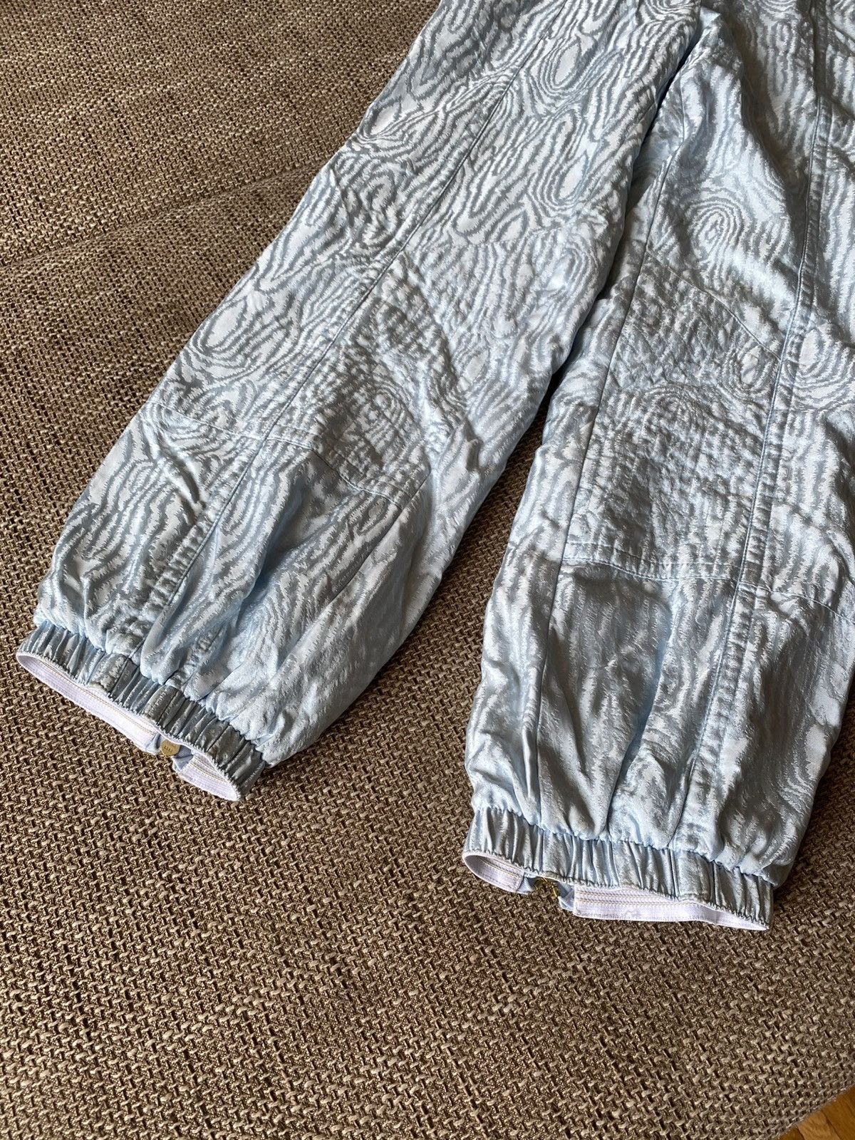 MCM Vintage MCM Ski Suit One Piece Light Blue Gold Snowflake Size 30" / US 8 / IT 44 - 6 Thumbnail