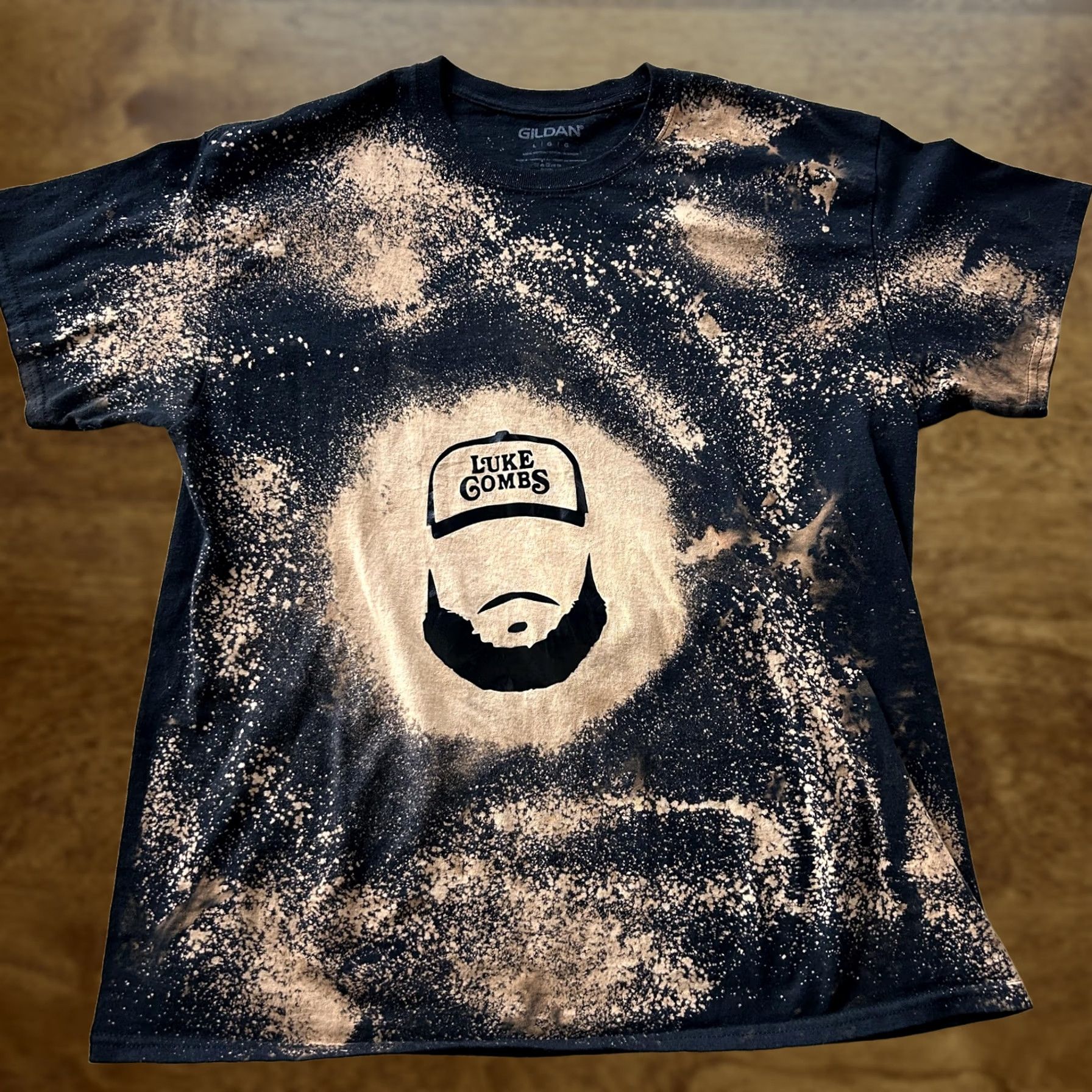 Gildan Luke Combs Shirt Mens Large Black Bleach-Splatter Graphic T-Shirt Gildan Size US L / EU 52-54 / 3 - 1 Thumbnail