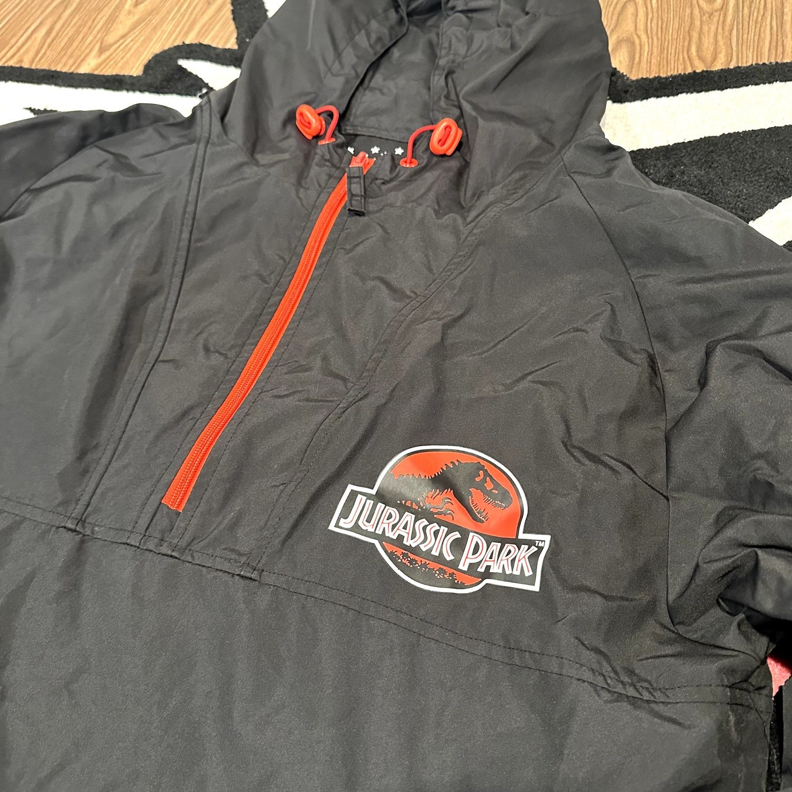 Universal Studios Jurassic Park™ Hooded Windbreaker – Size M (Unisex) Size US M / EU 48-50 / 2 - 2 Thumbnail