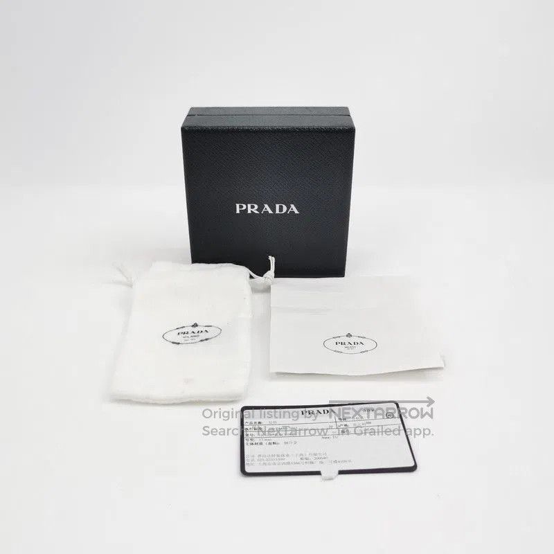 Prada Prada Triangle Logo Hair Clip Gold. Size ONE SIZE - 3 Thumbnail