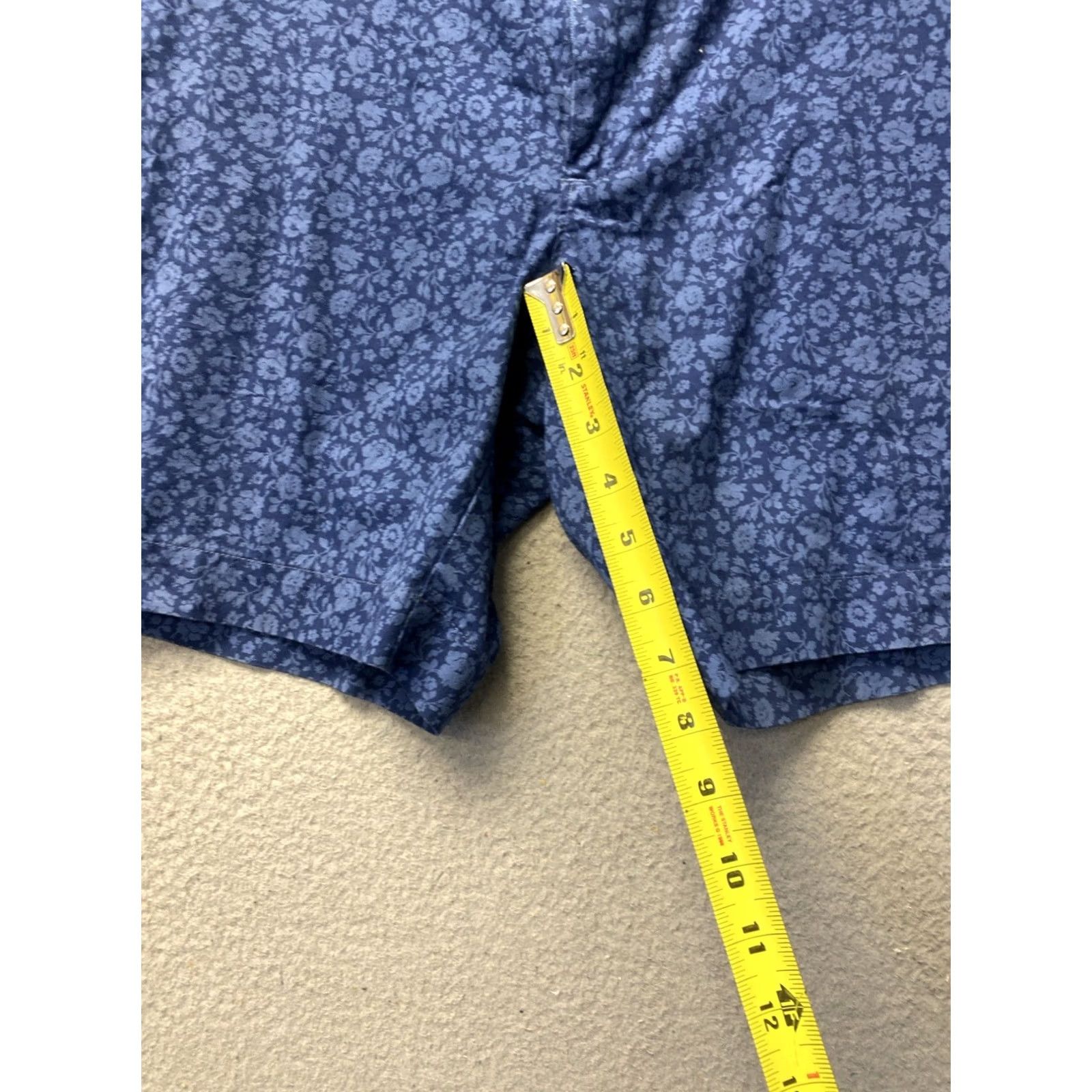 J.Crew J.CREW Men Shorts Size 35 Blue Chino Flower Pockets Flat Front Button 7 Inseam Regular Mens Size US 35 - 6 Thumbnail