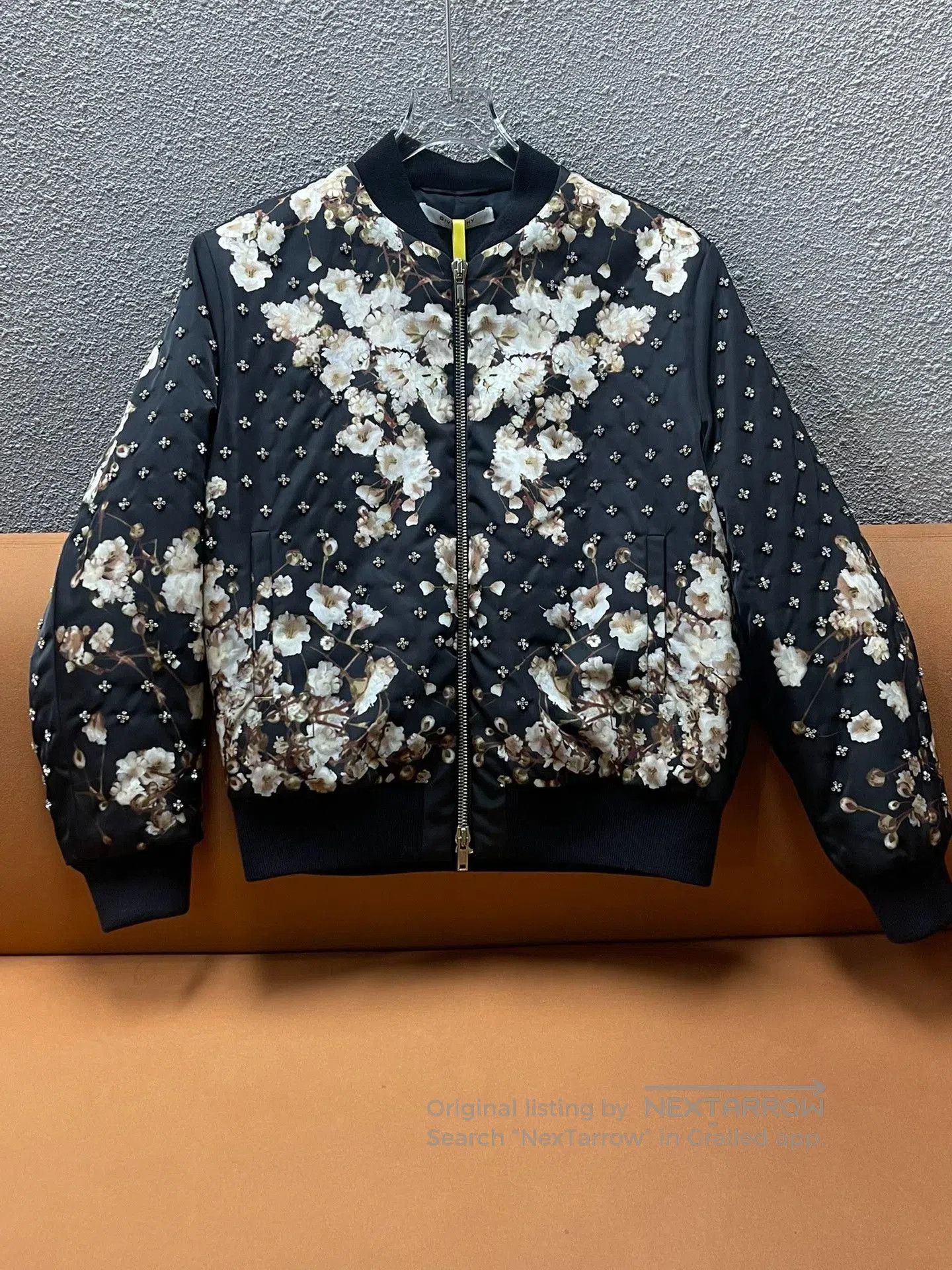 Givenchy Givenchy Star Flower Runway Women's Jacket. Size S / US 4 / IT 40 - 1 Thumbnail