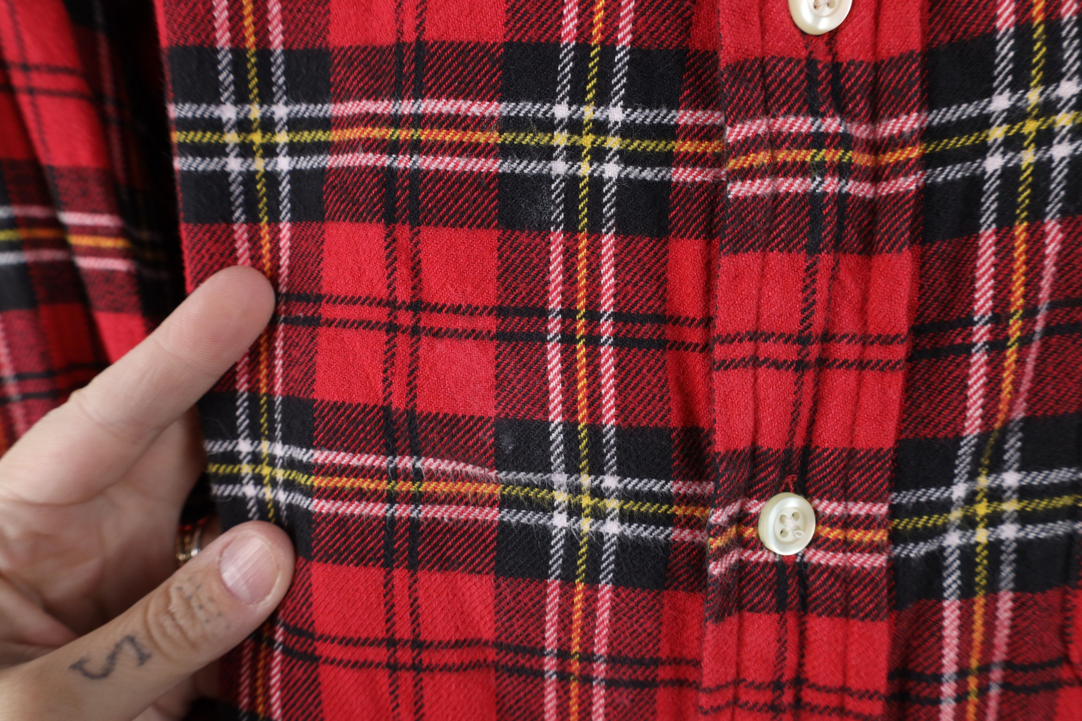 Gap Vintage 90s Gap Flannel Collared Button Down Shirt Red Plaid Size US M / EU 48-50 / 2 - 4 Thumbnail
