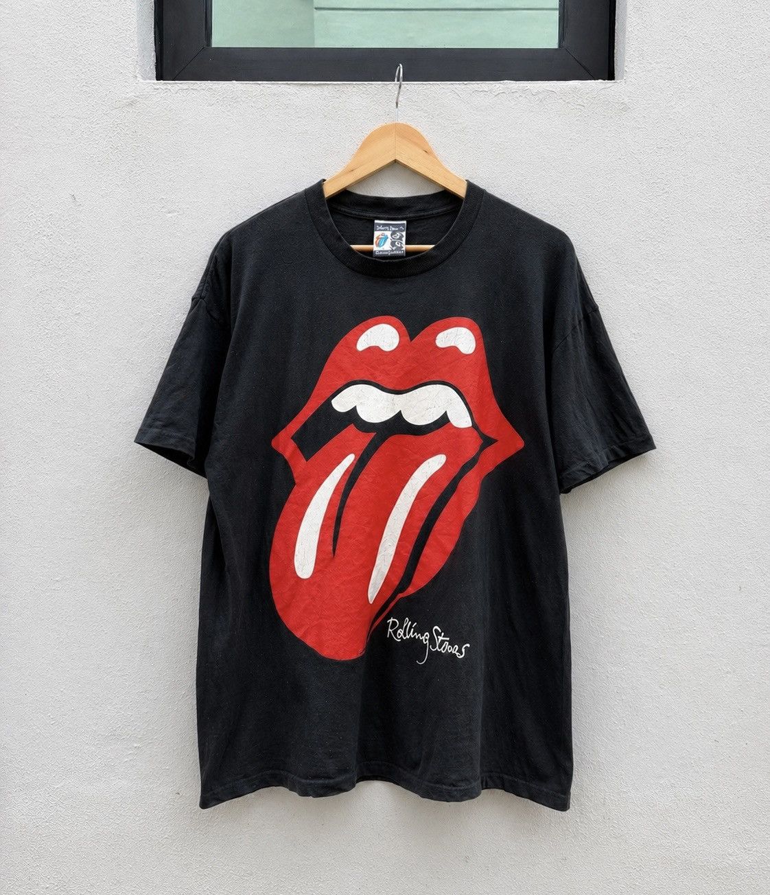 The Rolling Stones Vintage Rolling Stones Tokyo 1990 Tour Tee 1989 Band Shirt Size US XL / EU 56 / 4 - 1 Thumbnail