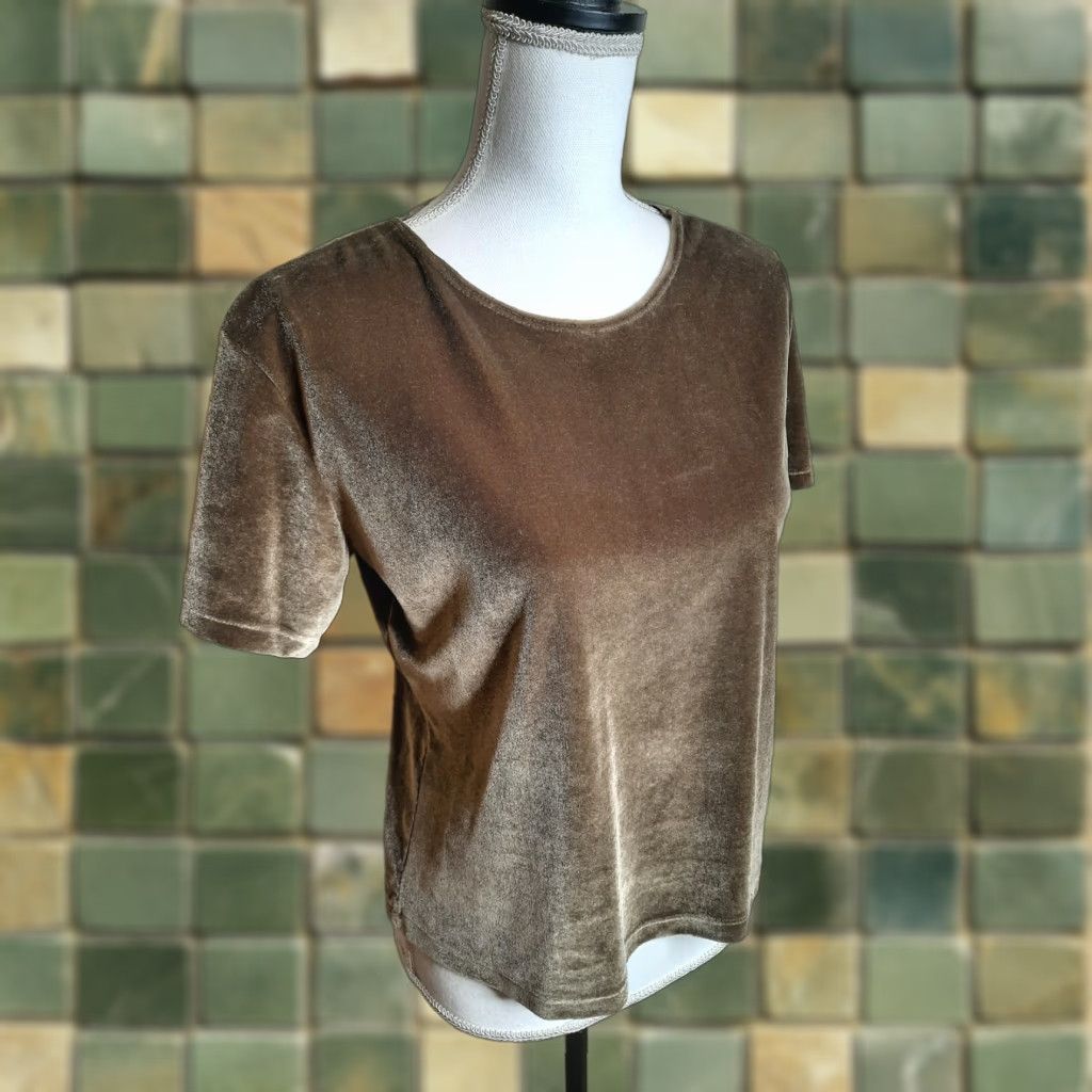 Velour VINTAGE Gemilli T-Shirt Brown Velour Short Sleeve Women's Medium 90s Velvet Cotton Nylon Spandex Cropped Formal Round Neck Women Size M / US 6-8 / IT 42-44 - 1 Thumbnail