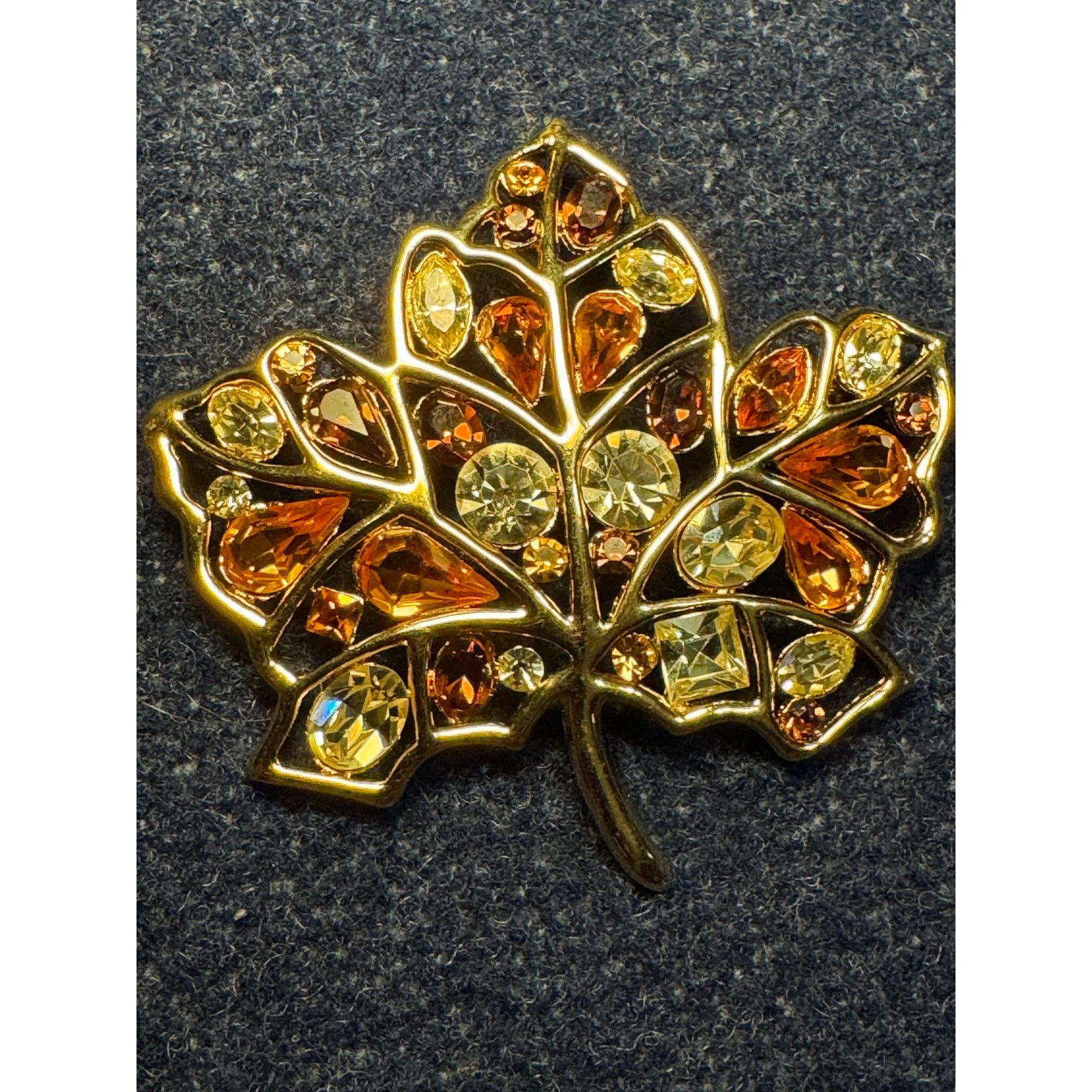 Other Nolan Miller Maple Leaf Rhinestone Statement Brooch Size ONE SIZE - 3 Thumbnail